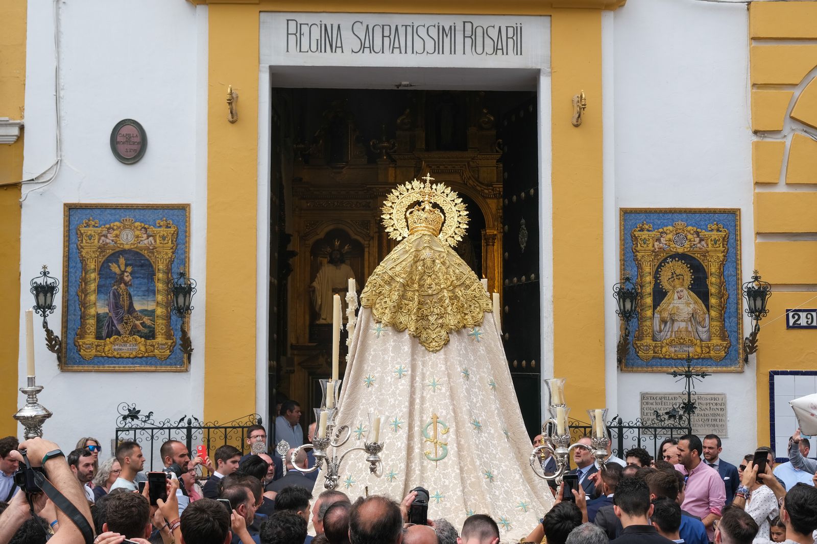 Traslado titulares Hdad. del Carmen a la Iglesia de los Terceros