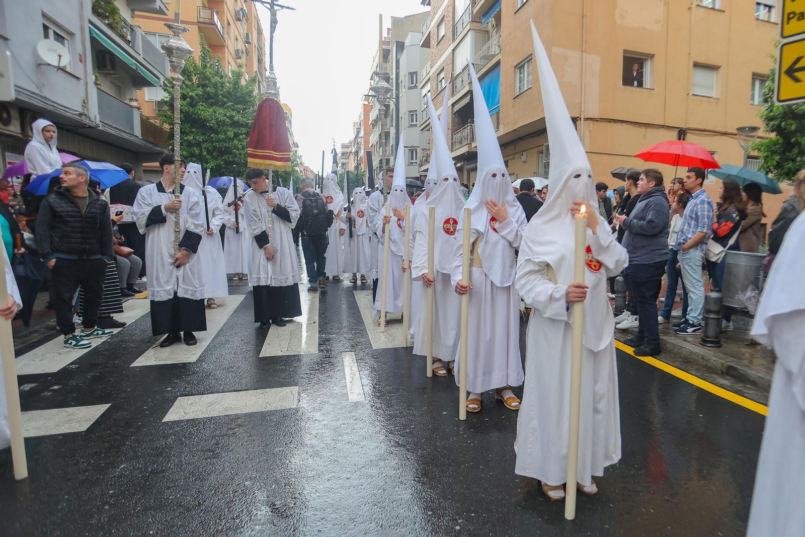 Así vivió Granada la suspensión de la Hermandad de Jesús Despojado 2025