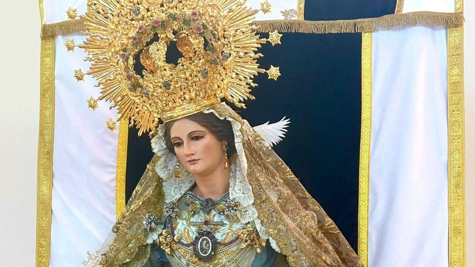 La Virgen del Rosario.