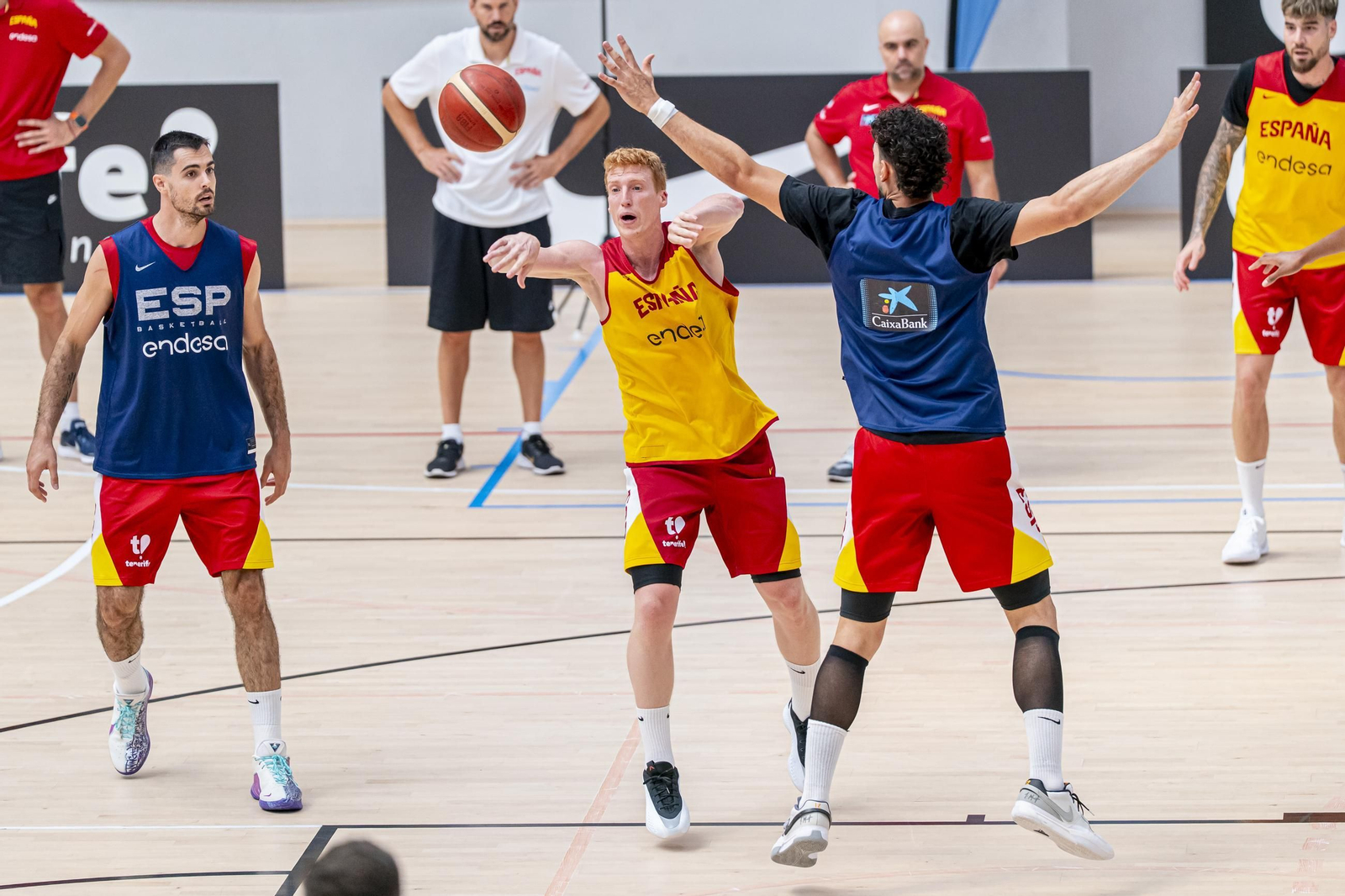 España acaba su trabajo en Madrid antes de venir a Málaga