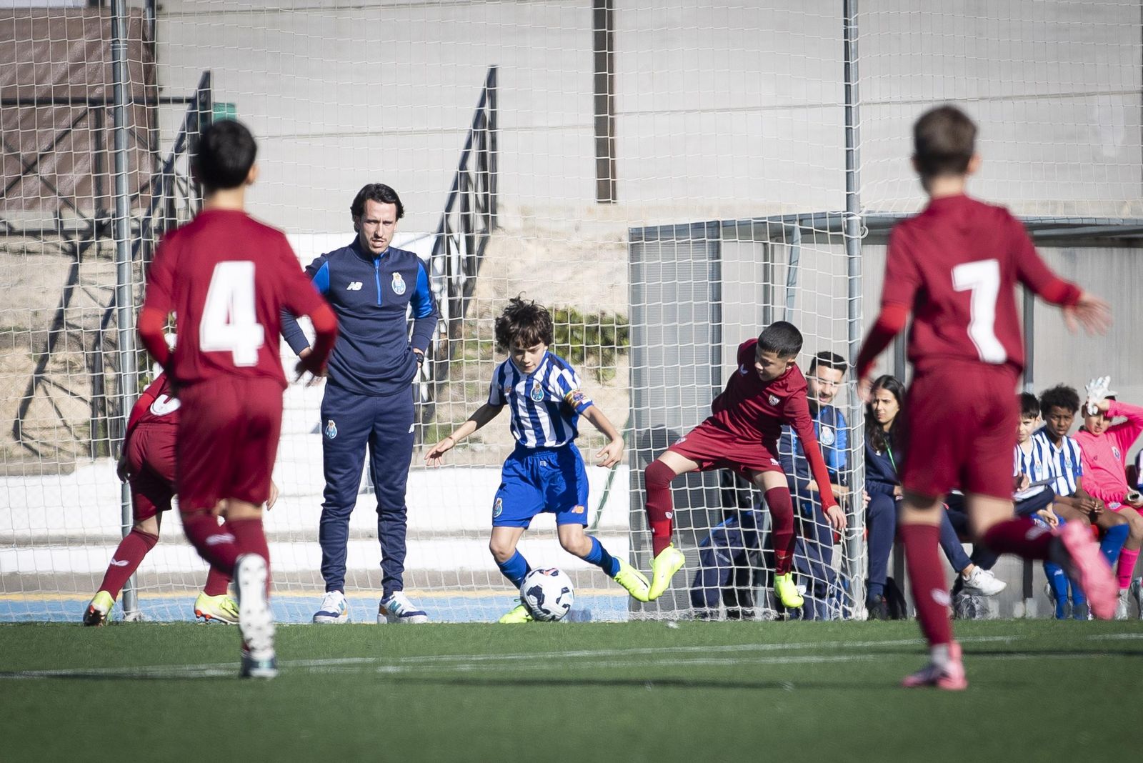 Las mejores imágenes de la primera jornada del Torneo Benjamín de Pinos Puente