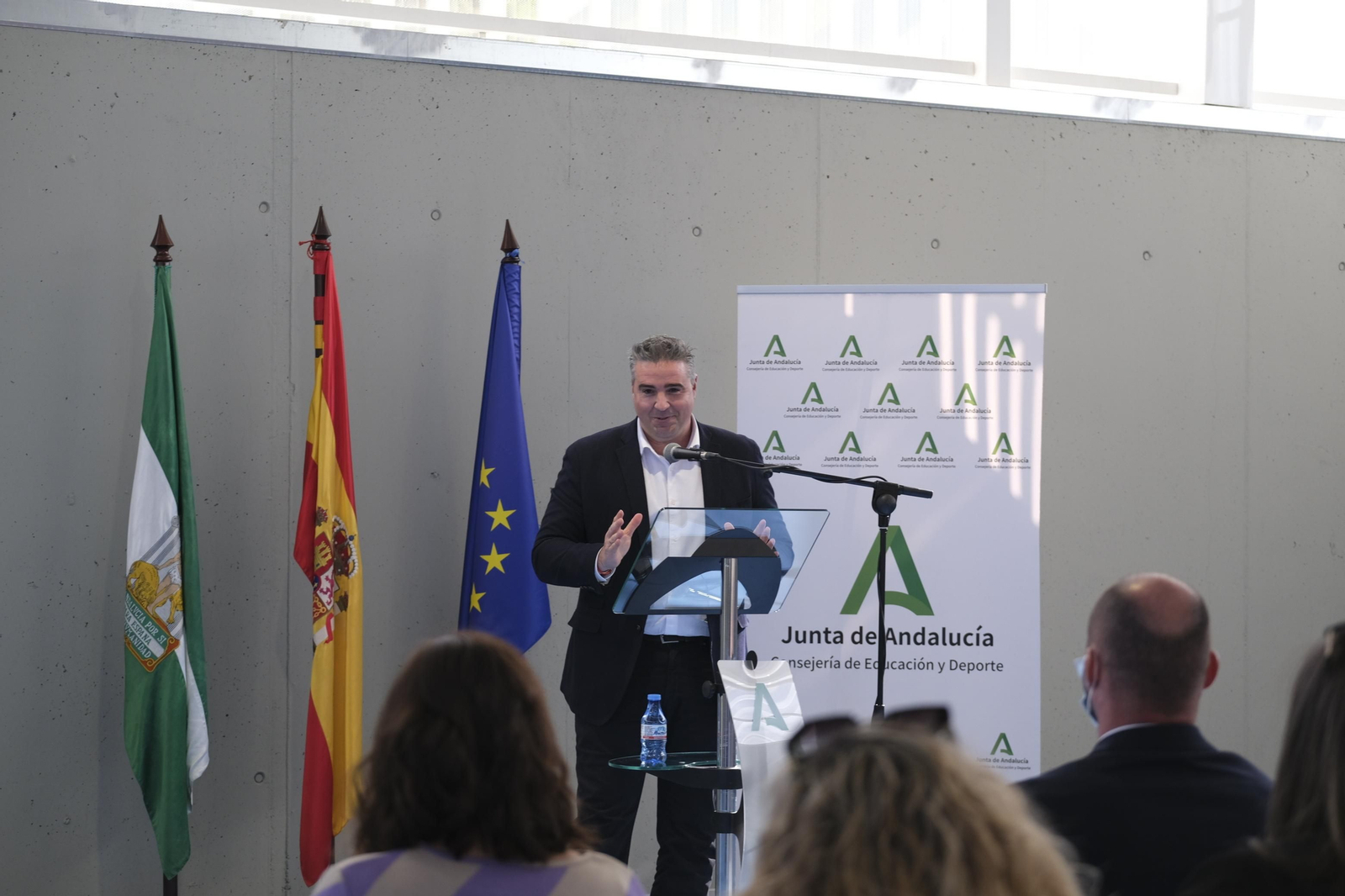 Imágenes de la inauguración de un colegio en Viator. Javier Imbroda. Almería