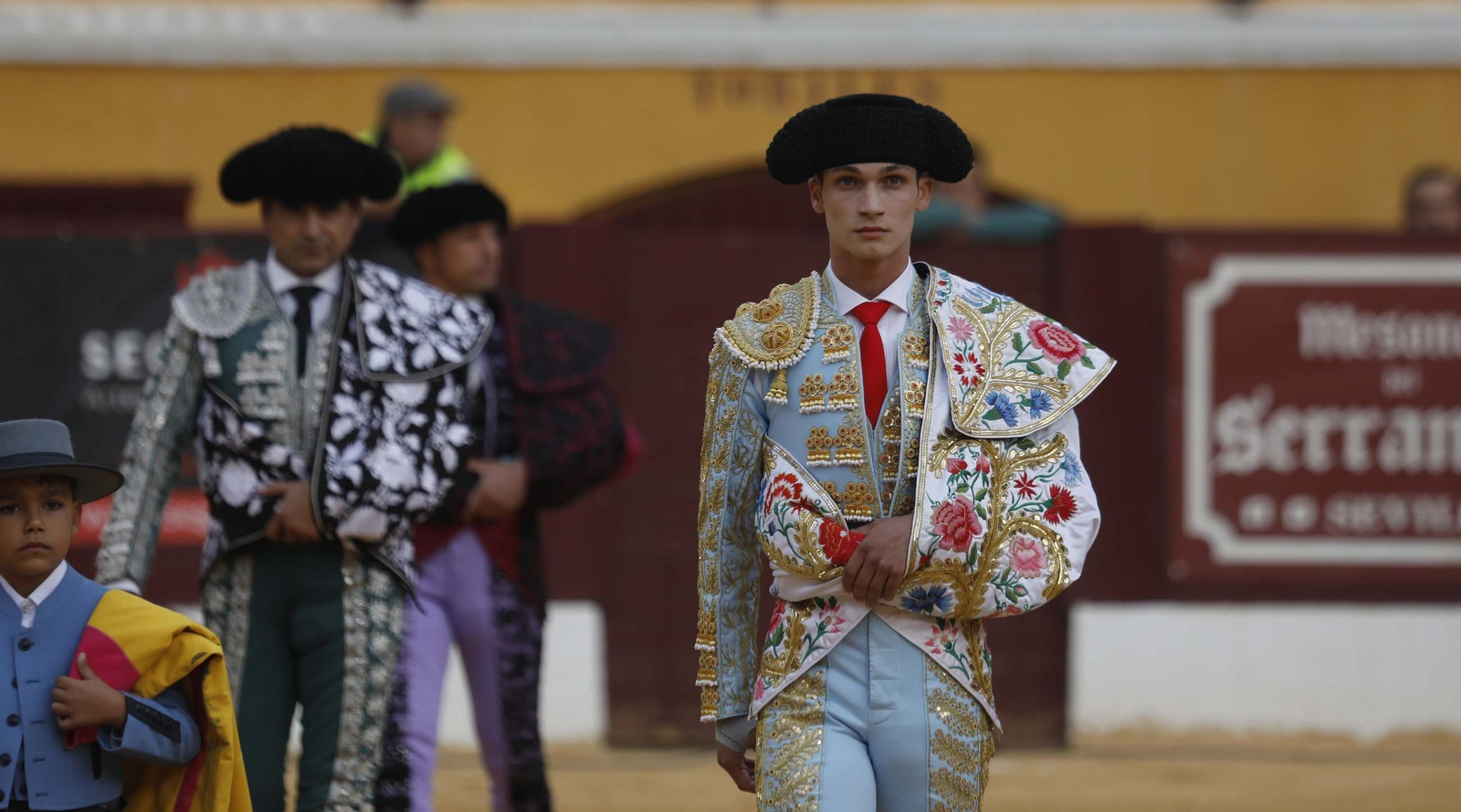 Las fotos de la novillada final de las escuelas taurinas de Cádiz, en La Línea
