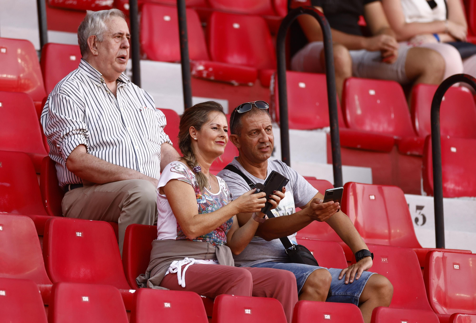 Búscate en las fotos del Sevilla-Athletic