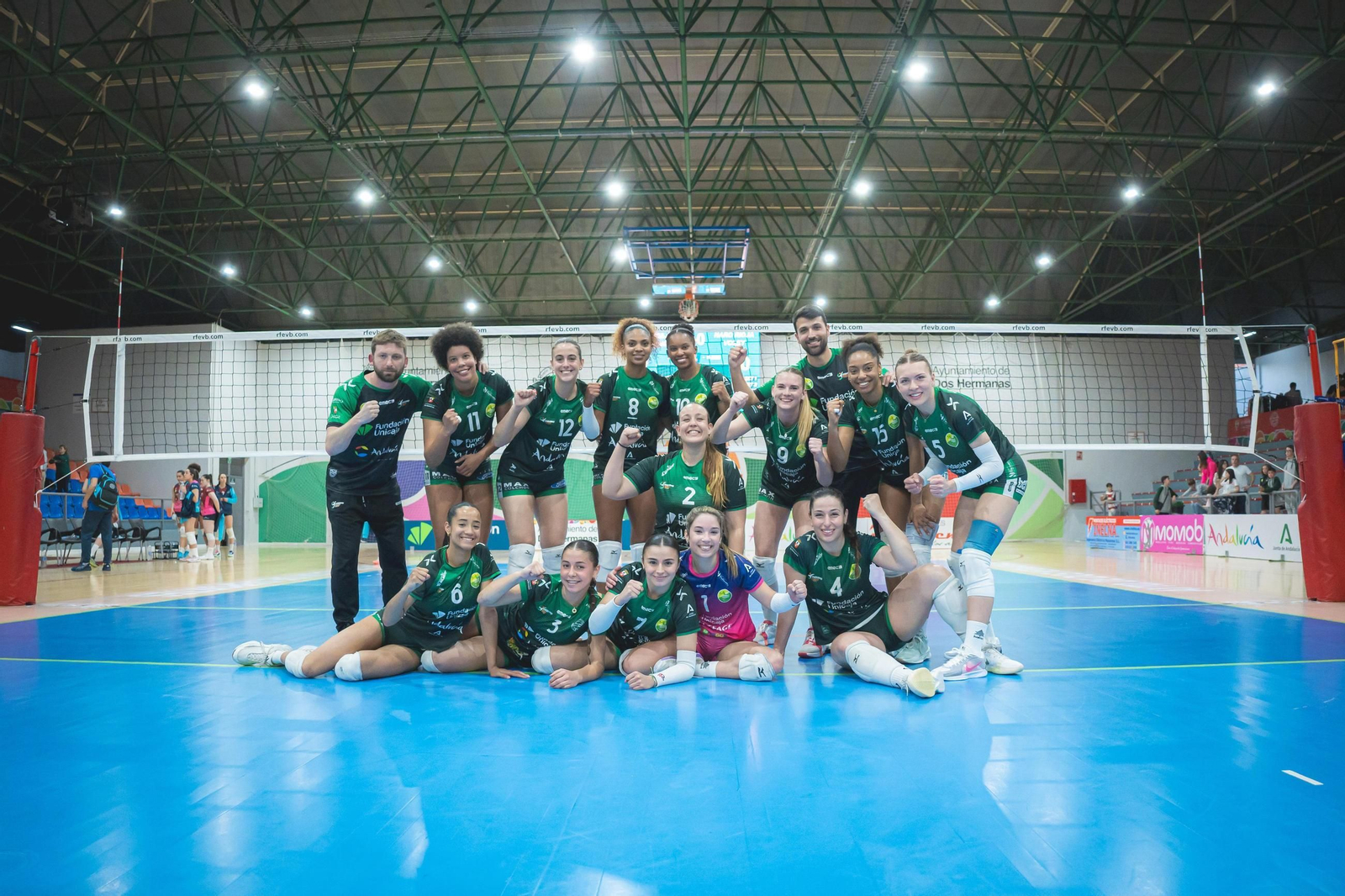 Las fotos del triunfo del Fundación Unicaja Andalucía ante el Haro en voleibol
