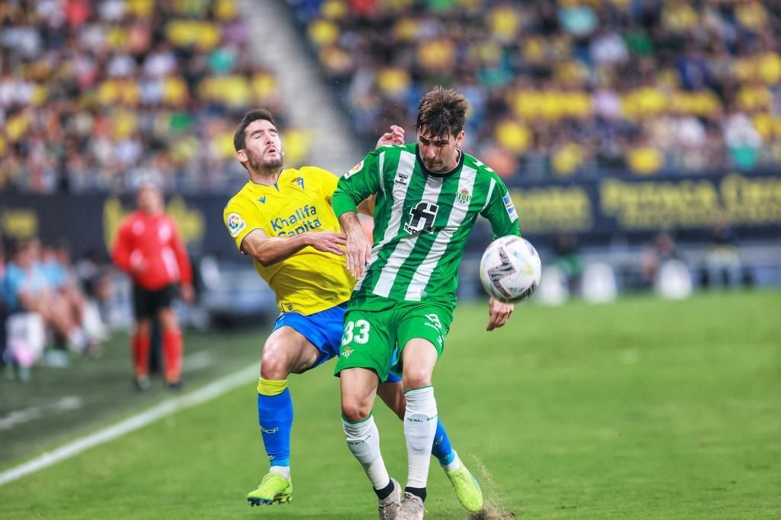 El partido del Cádiz C.F.-Real Betis, en imágenes
