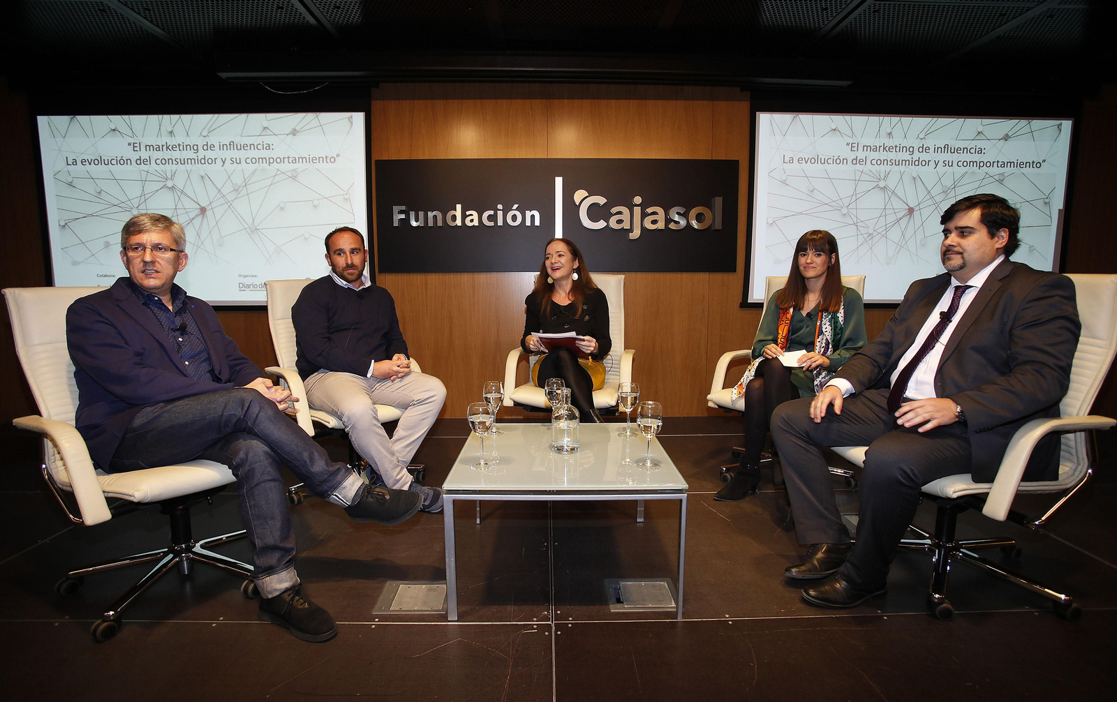 Izquierda a derecha, Agustín Cárdenas, Antonio de la Cuesta, Magdalena Trillo, Carmen Brioso y Mario Fernández.