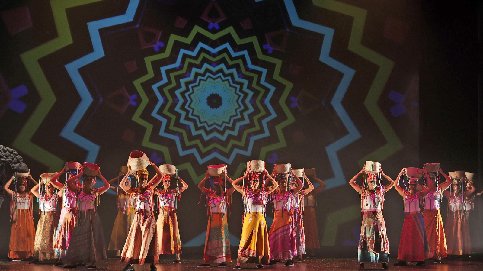 'África' el espectáculo de fin de curso de las Hermanas Sanchez en Jerez