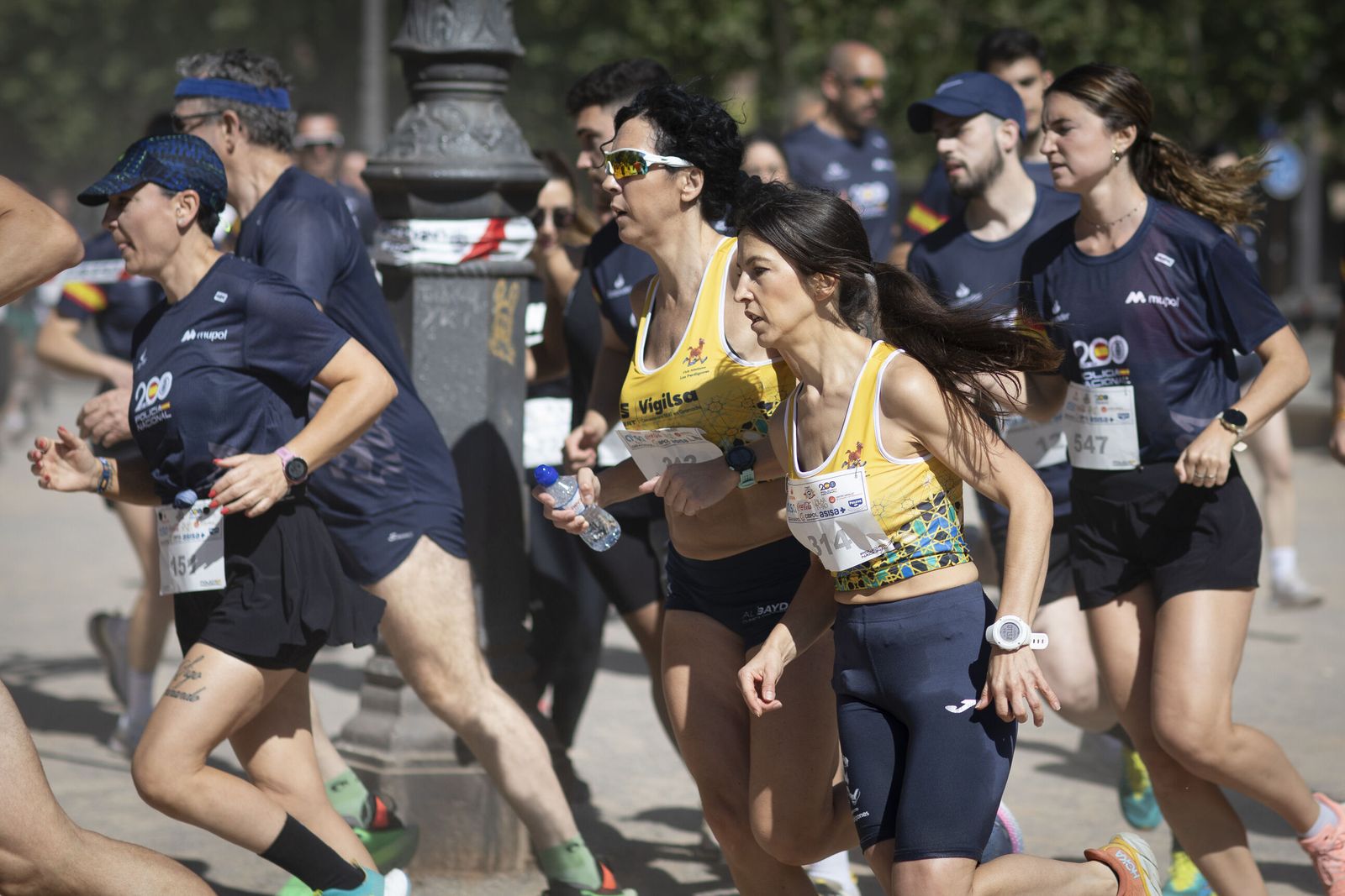 Encuéntrate en las imágenes de la carrera de la Policía Nacional 'Ruta 091'