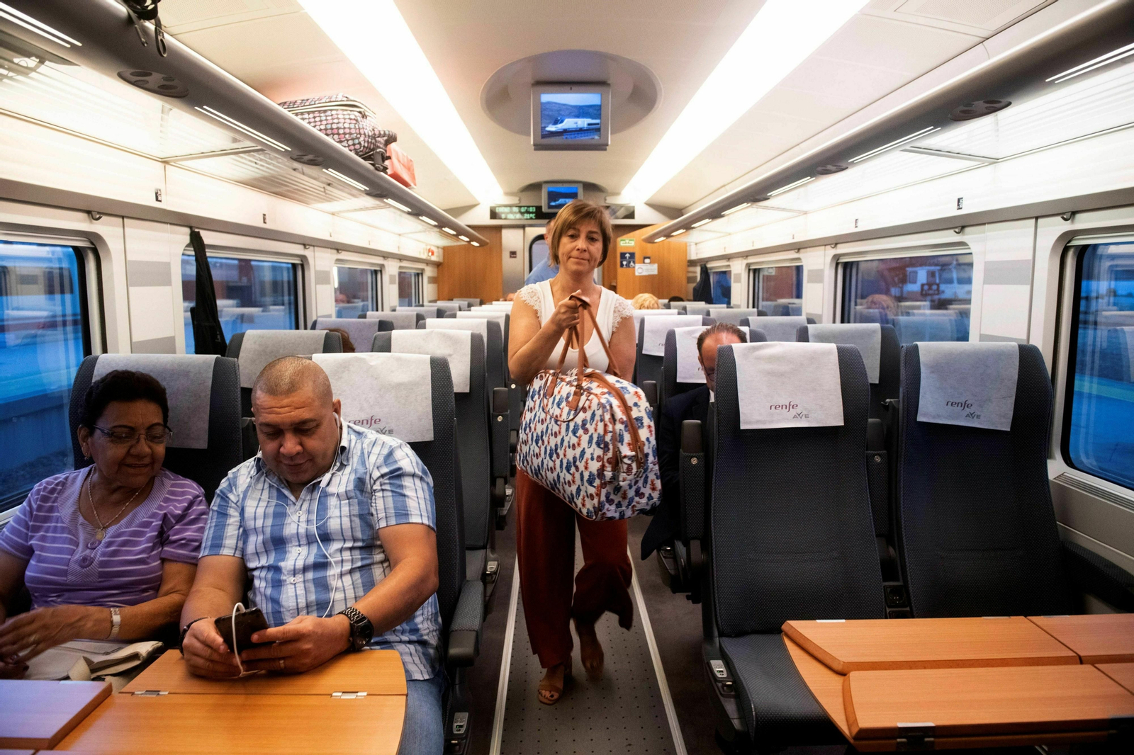 Las imágenes del primer día del AVE