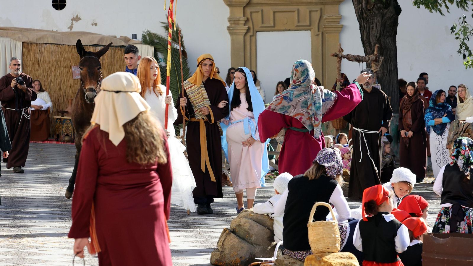 Imágenes del Belén Viviente de la plaza San Lucas en Jerez