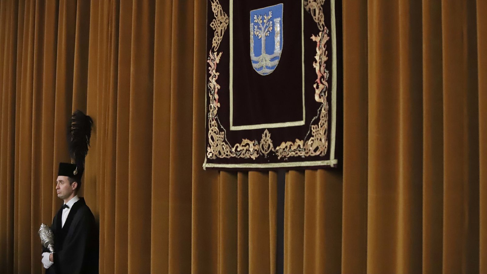 Investidura de Pepe Chamizo como Doctor Honoris Causa en imágenes