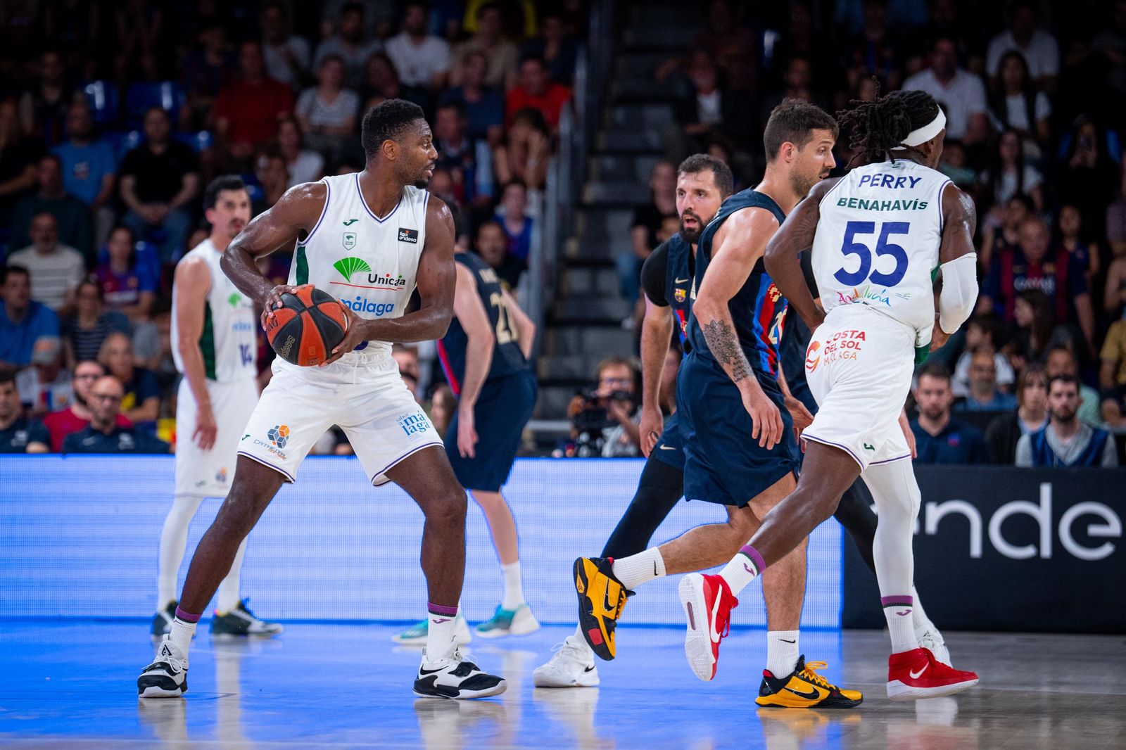 Melvin Ejim, sus cuatro años y seis títulos en Málaga
