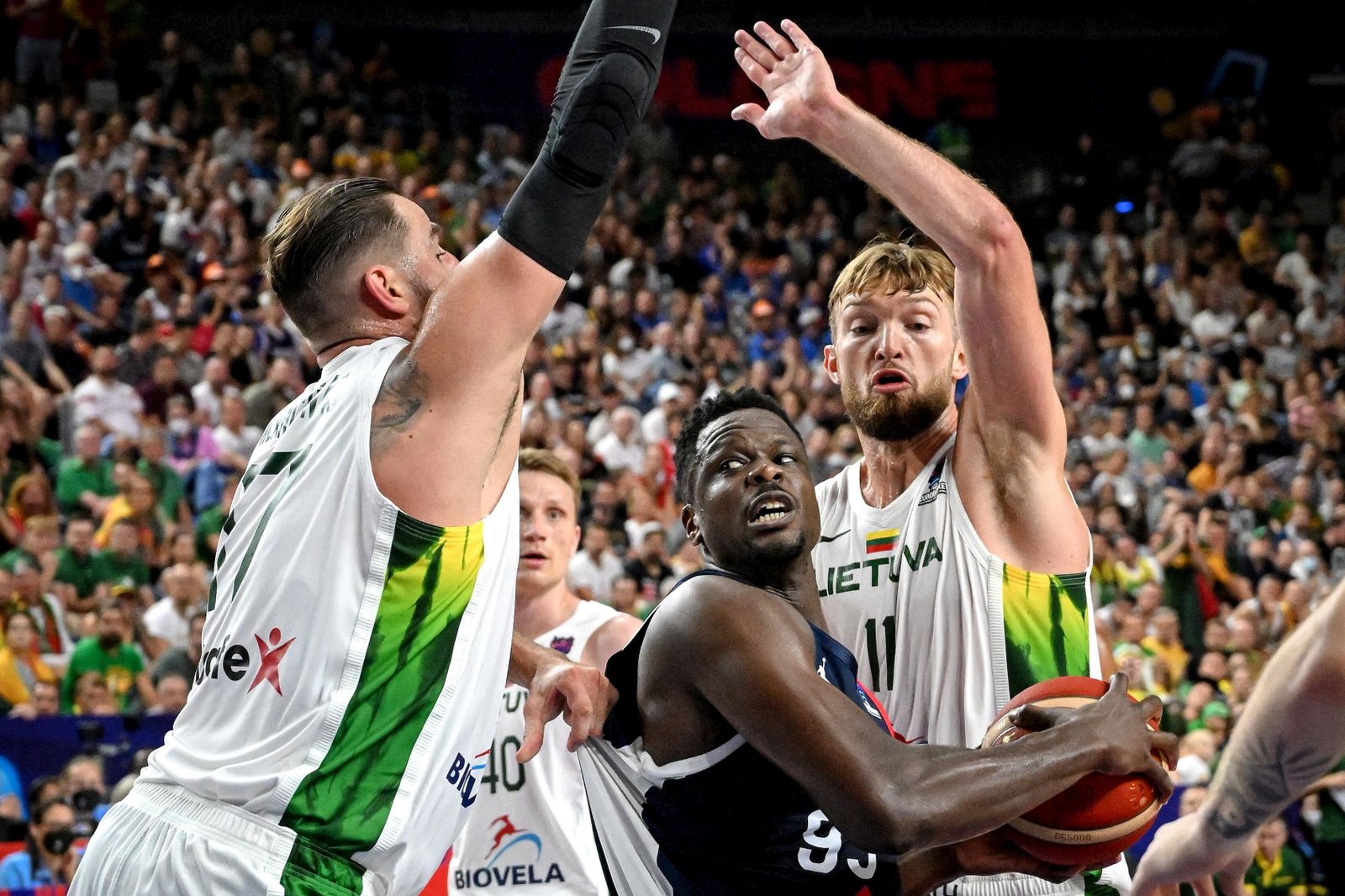 Domas Sabonis, ante Francia.