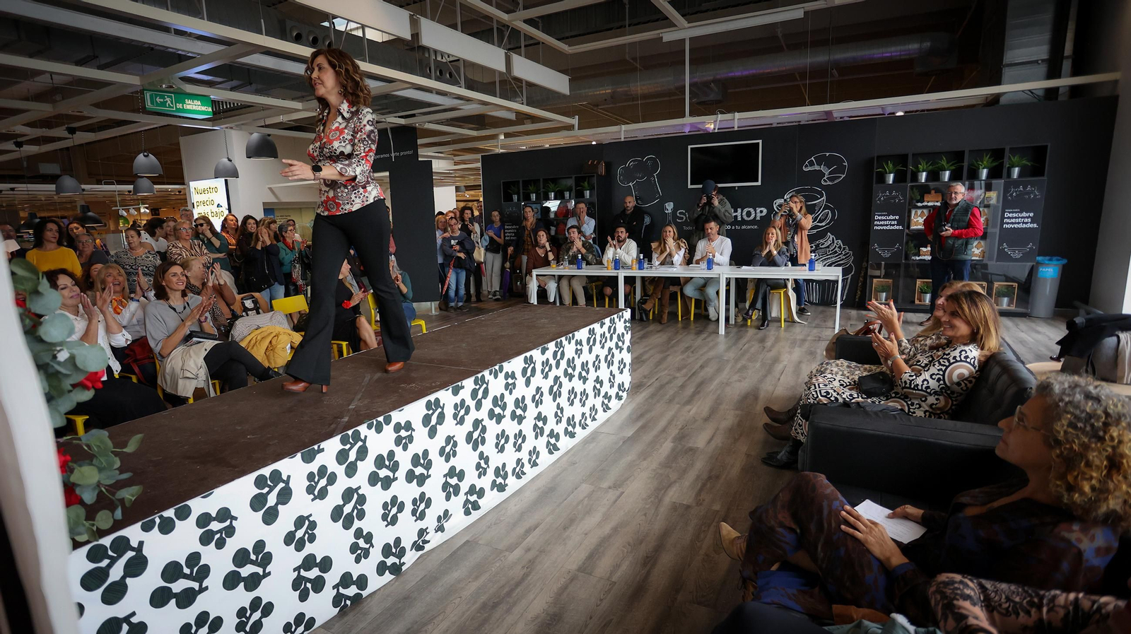 Casting de Mujeres con Solera para la Pasarela Flamenca