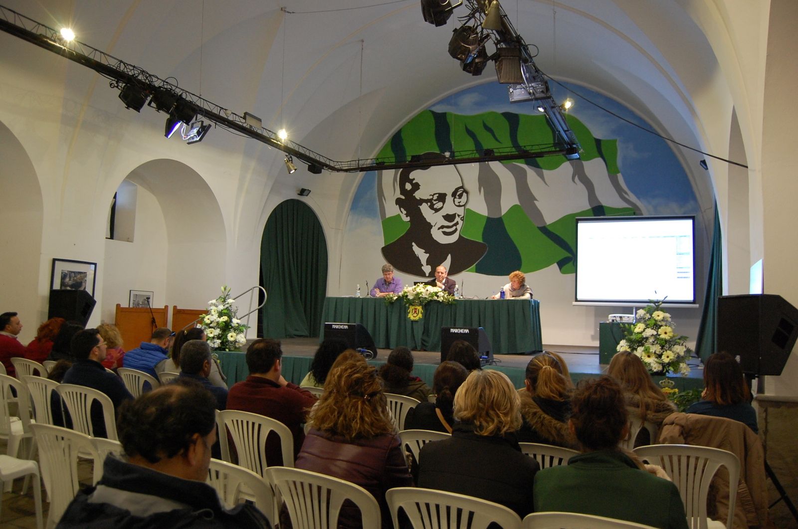 Romero, Molina y una técnico de Educación, en la pasada reunión.