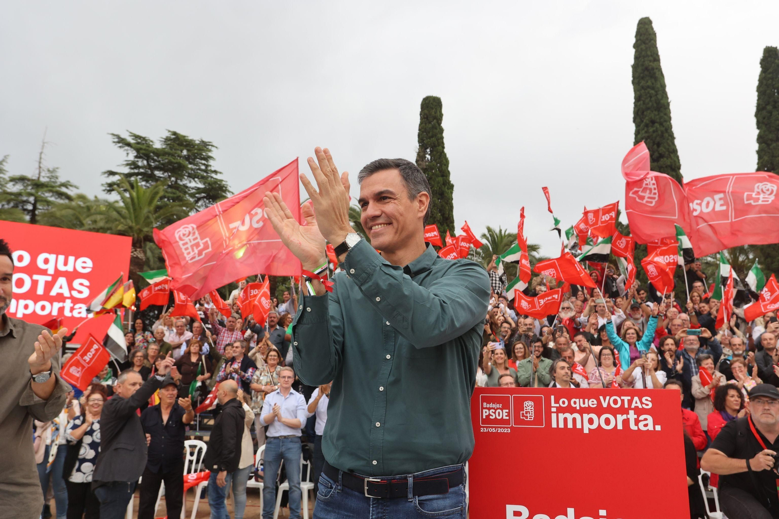 Pedro Sánchez saca pecho de los datos económicos durante su Gobierno
