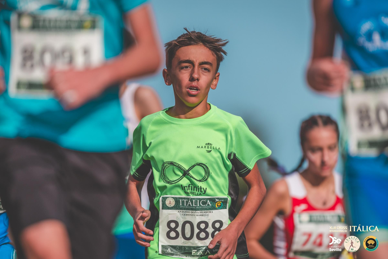 Búscate en las fotos del Cross de Itálica 2025 | 6