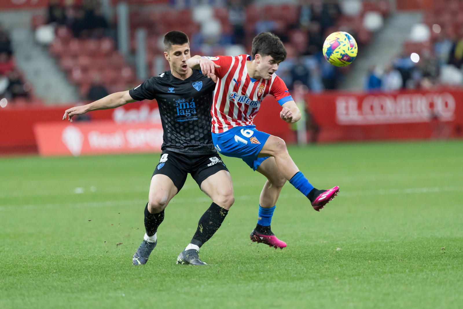 El Sporting - Málaga CF, en fotos