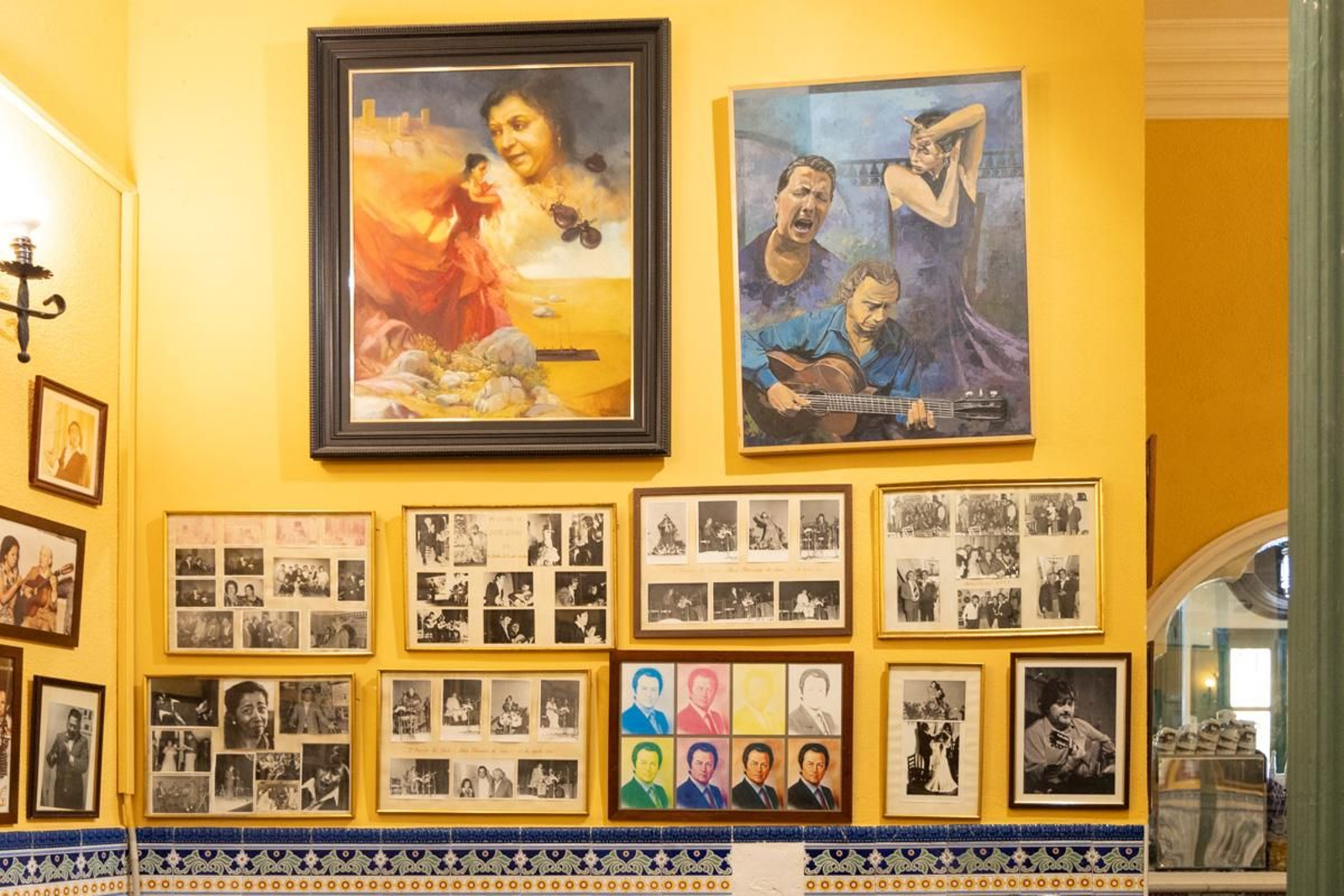 La Peña Flamenca de Jaén lleva 52 años abierta al público en la calle Maestra.