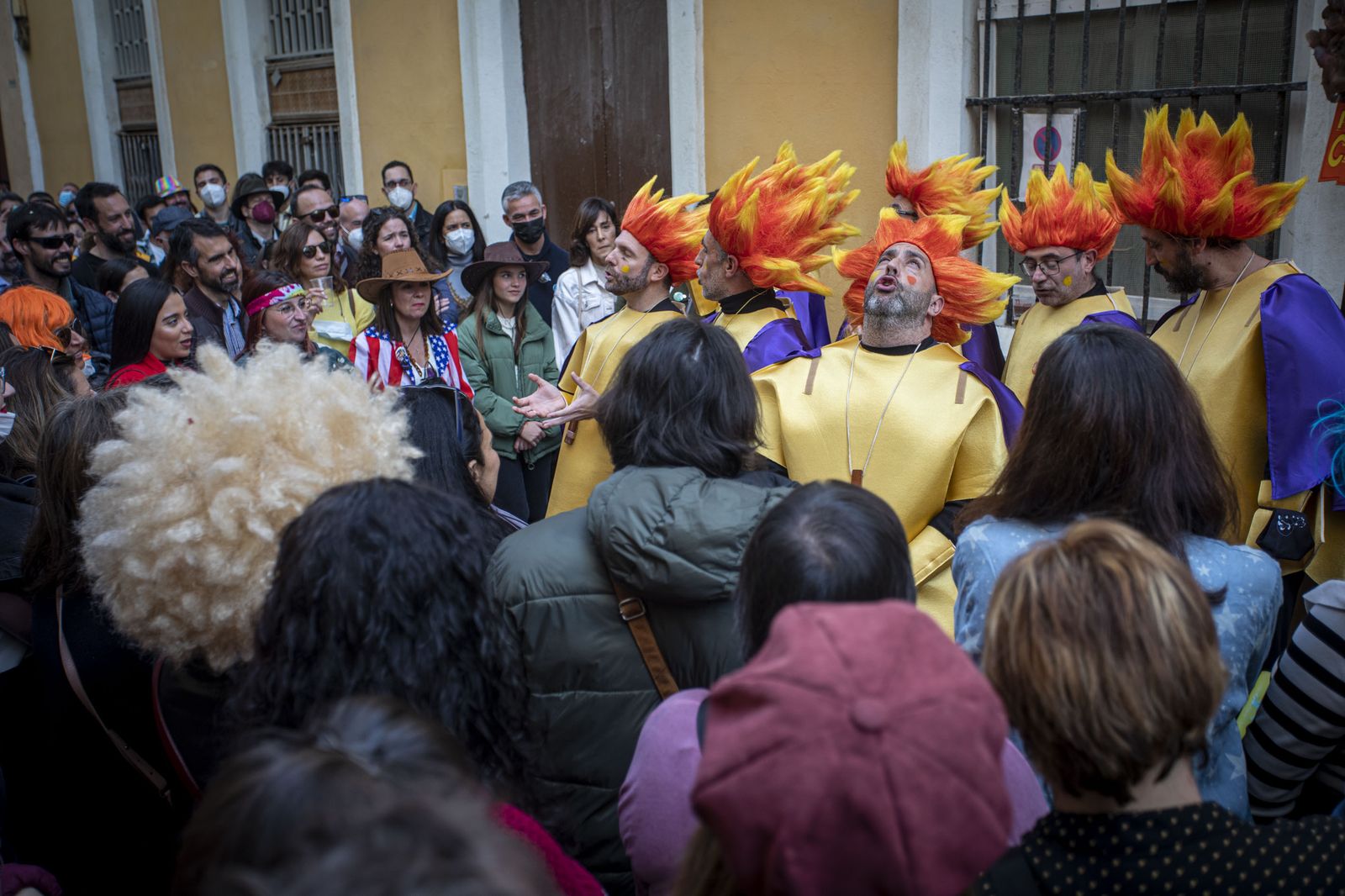 Imágenes del domingo de Carnaval ilegal en Cádiz