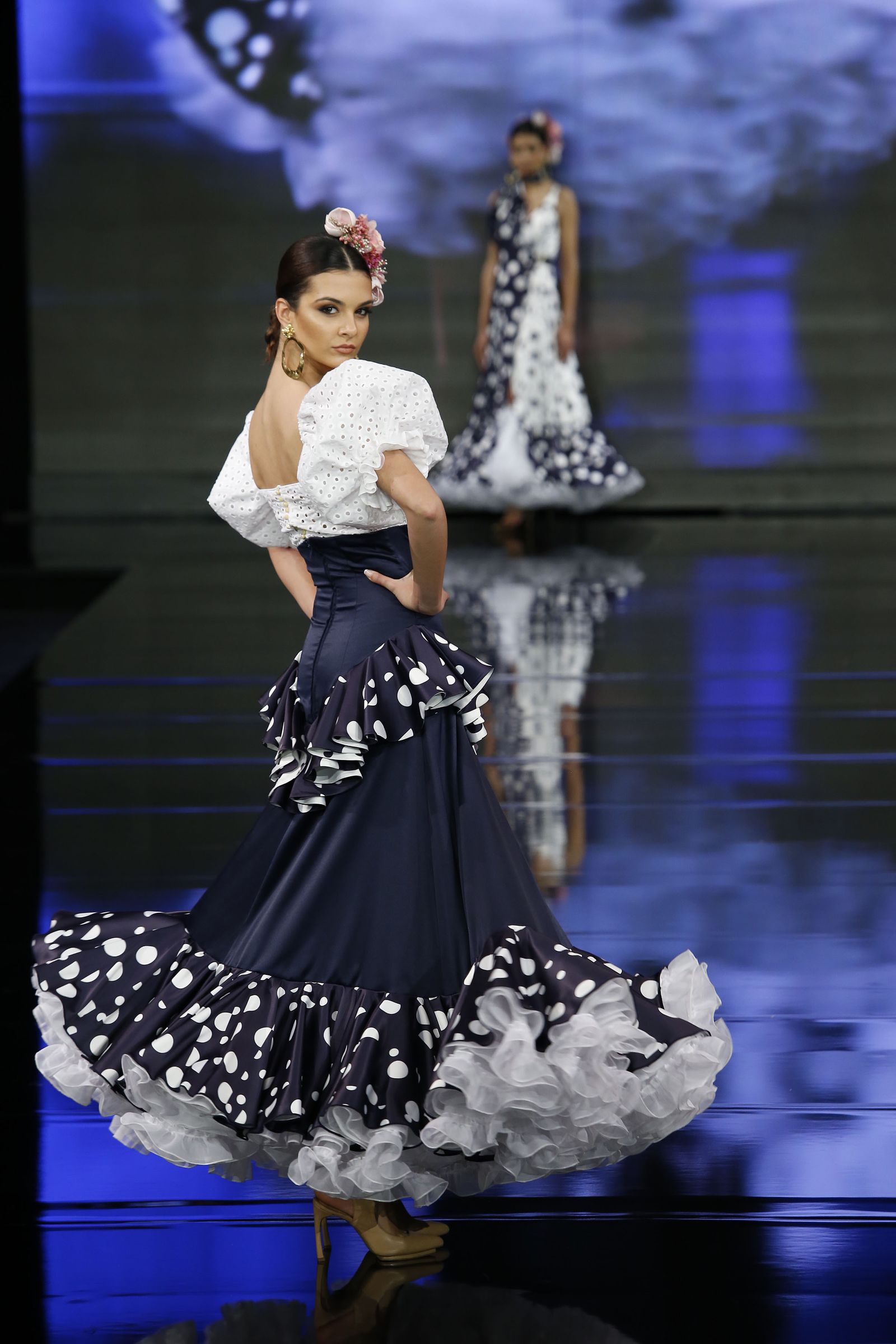 Desfile de Rebeca Moda Flamenca en Simof 2020