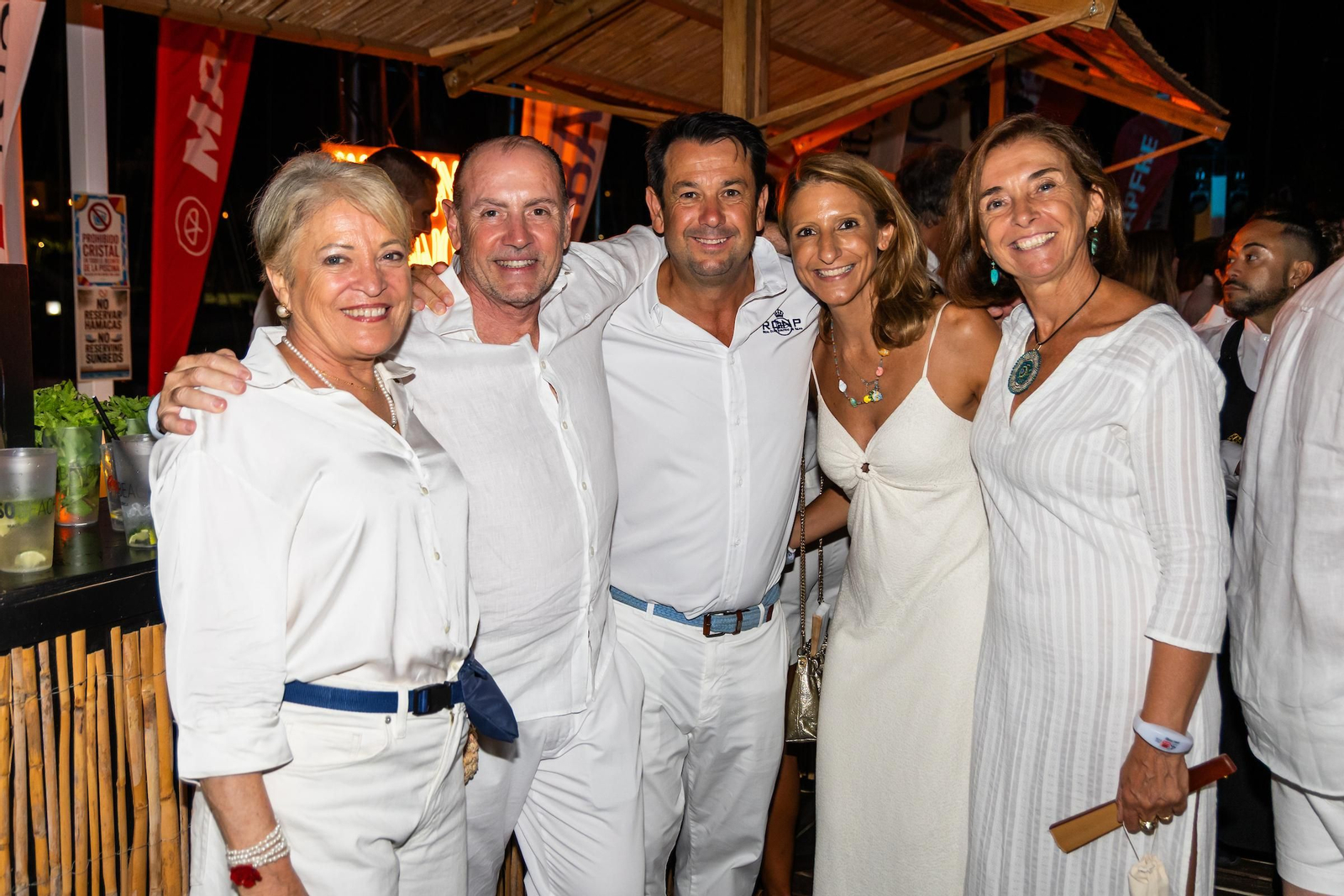 Búscate en el Cóctel de Blanco de la Copa del Rey Mapfre de vela