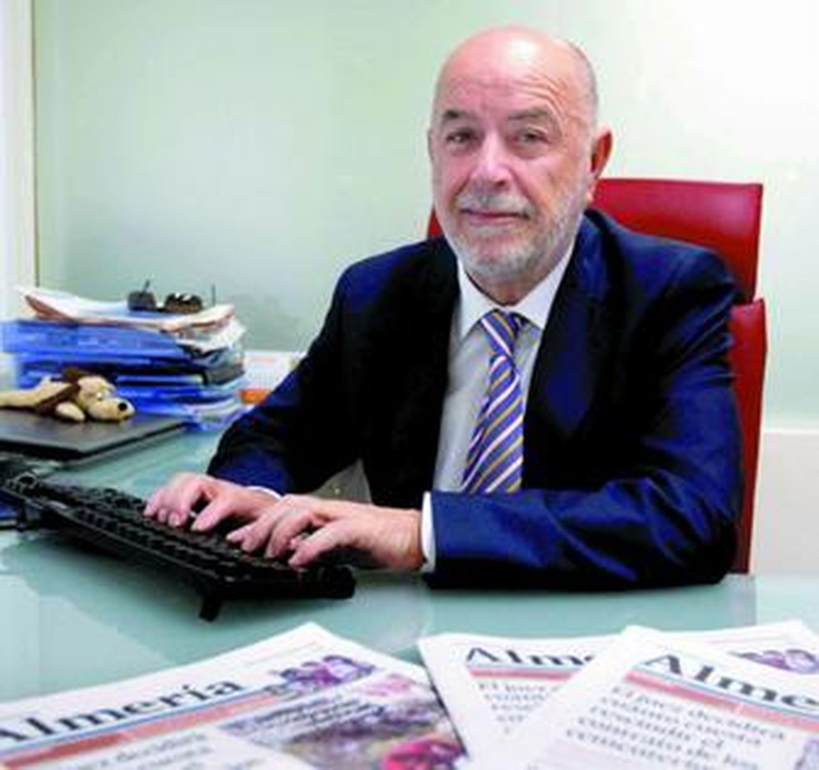 El rector de la Universidad de Almería, Pedro Molina.