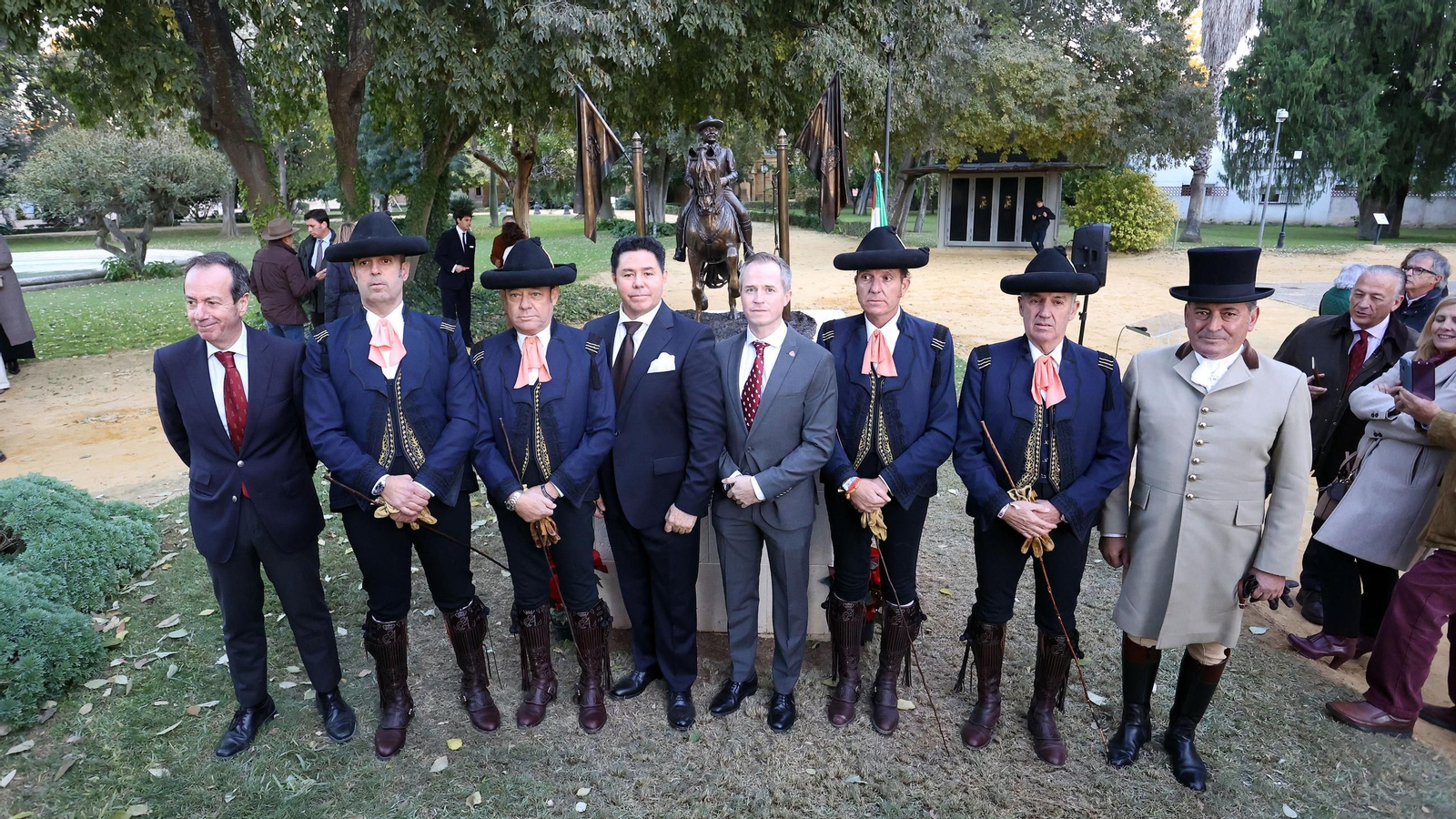 Inauguración del monumento dedicado a Álvaro Domecq en la Real Escuela