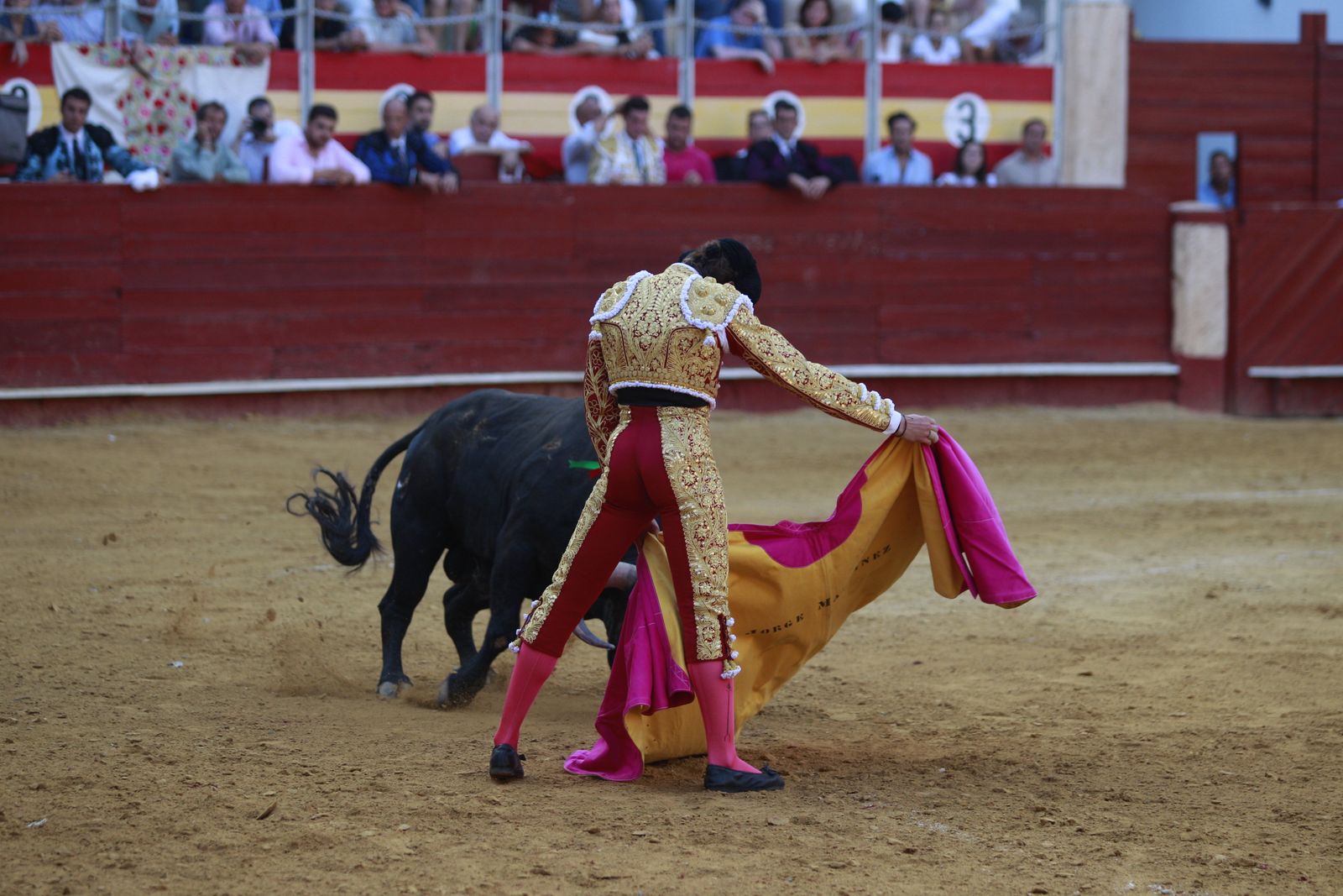 Imágenes de la corrida de toros del jueves en la Feria de Almería 2024