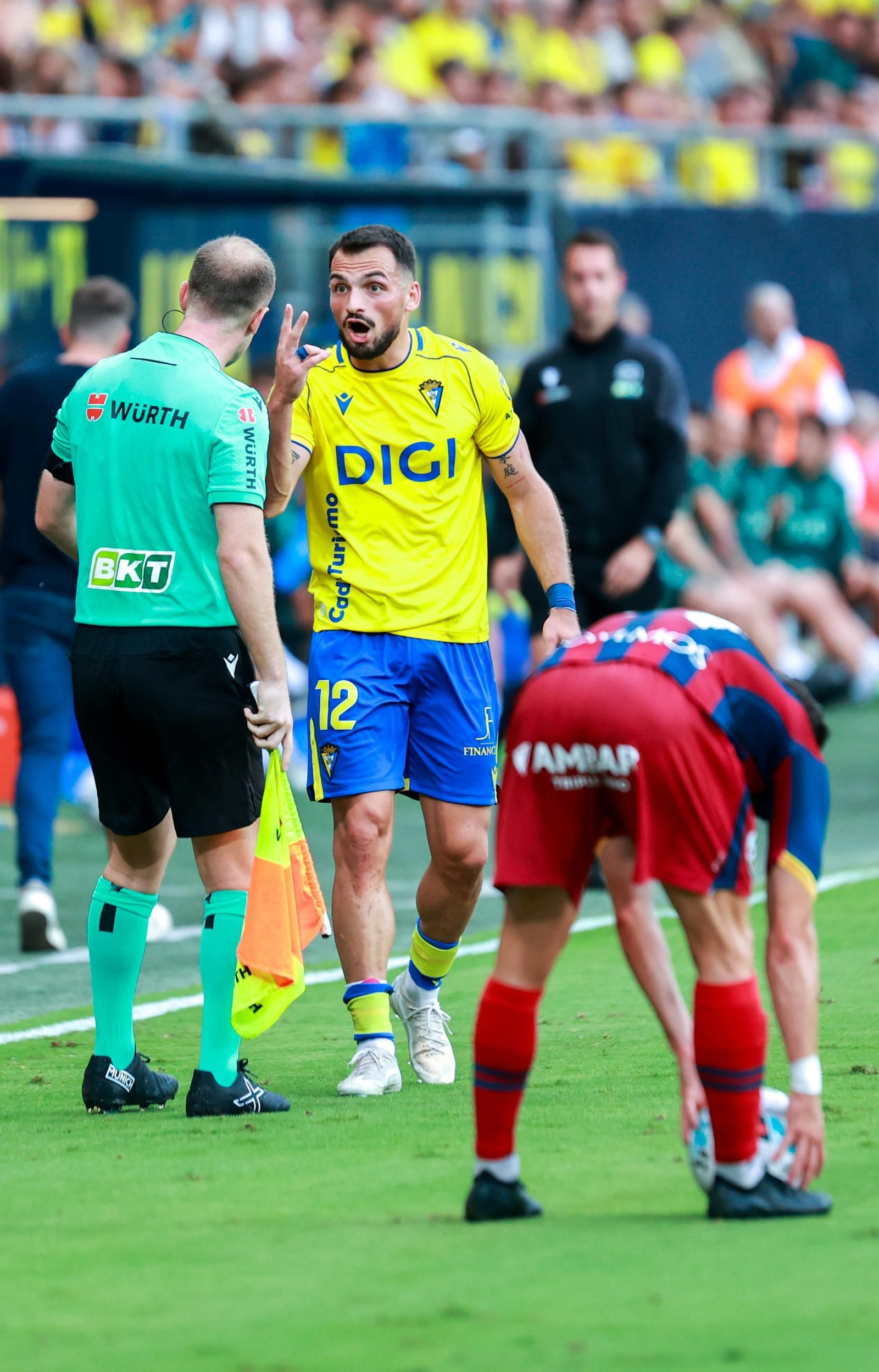 Las imágenes del Cádiz CF-Huesca