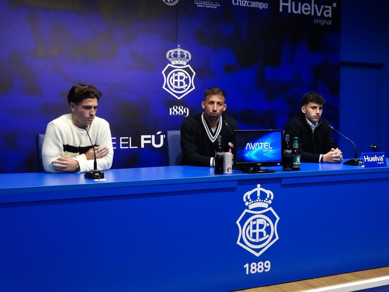 La presentación de los nuevos fichajes del Recre, en fotografías