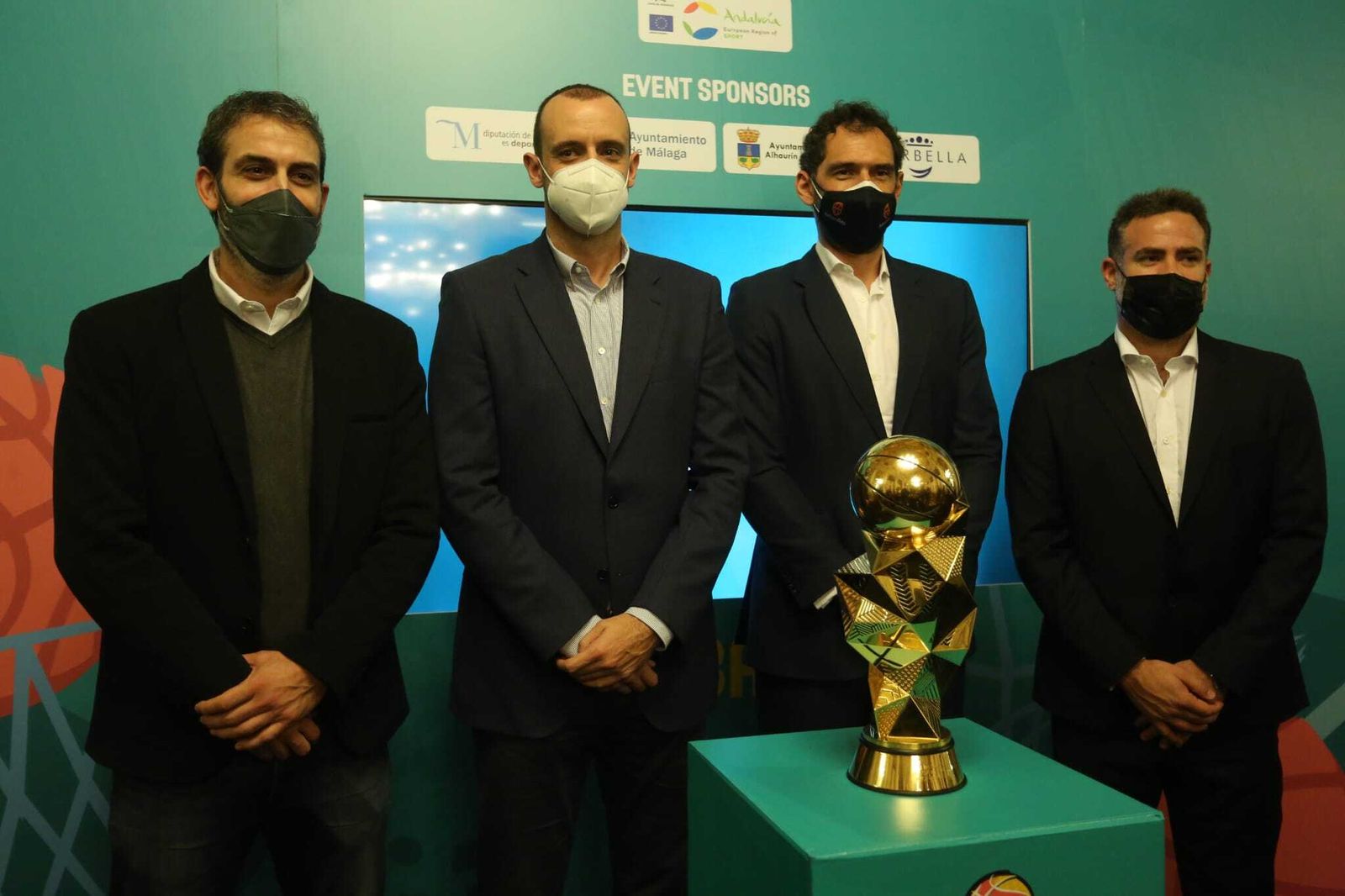 El nuevo logo del Mundial sub 17 de Málaga, en fotos