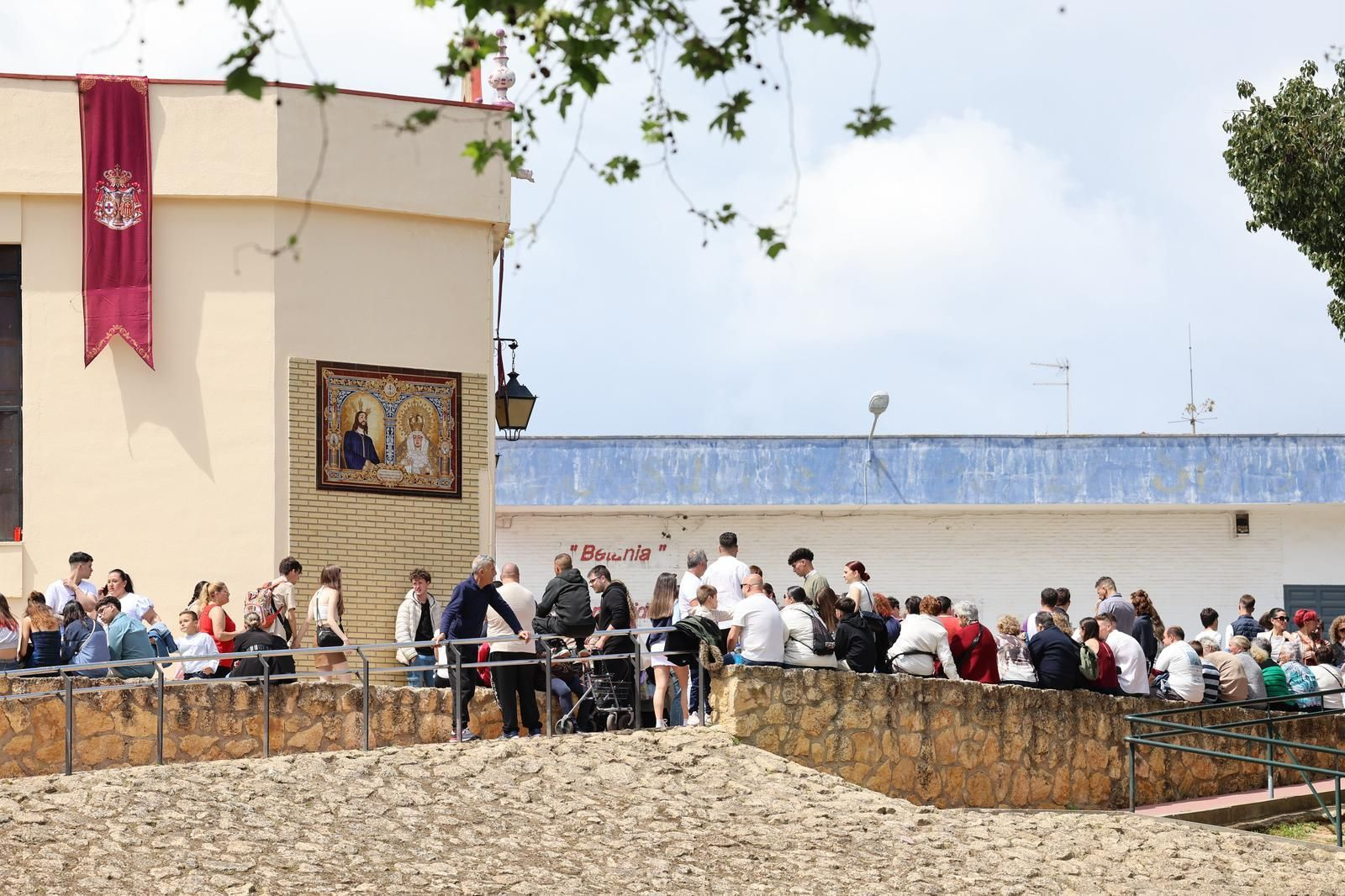 Imágenes del lunes 14 de abril en Huelva