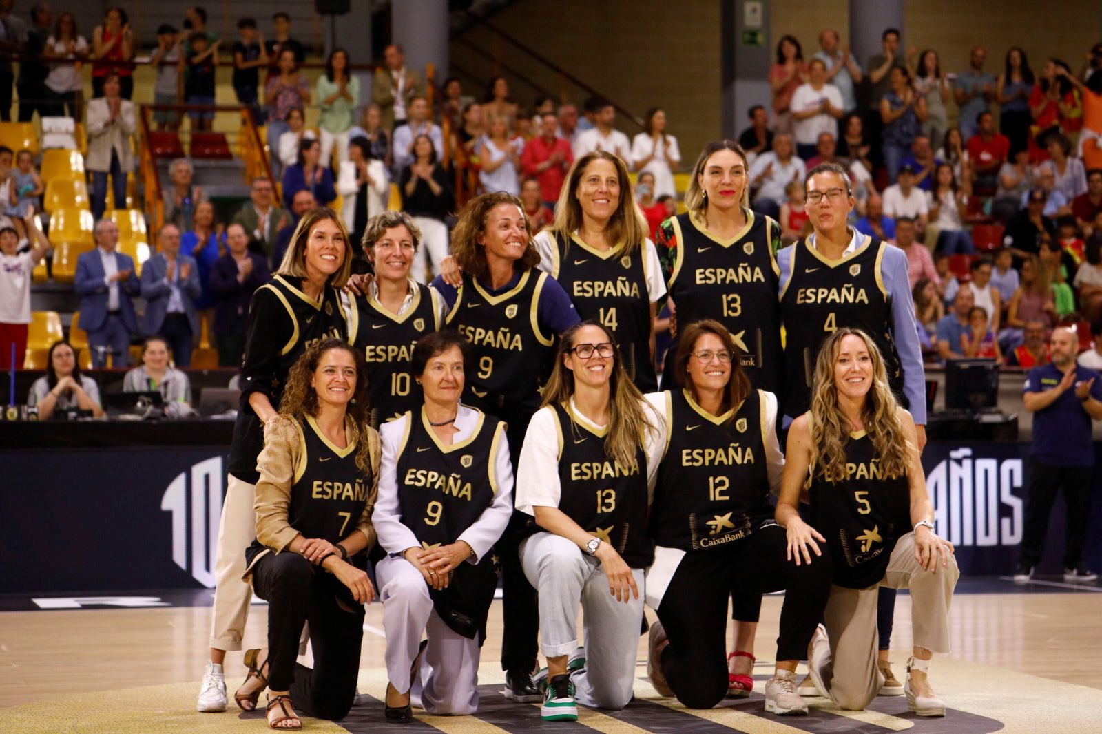 Las mejores fotos de la victoria de la selección española femenina de baloncesto ante Bélgica, en Córdoba