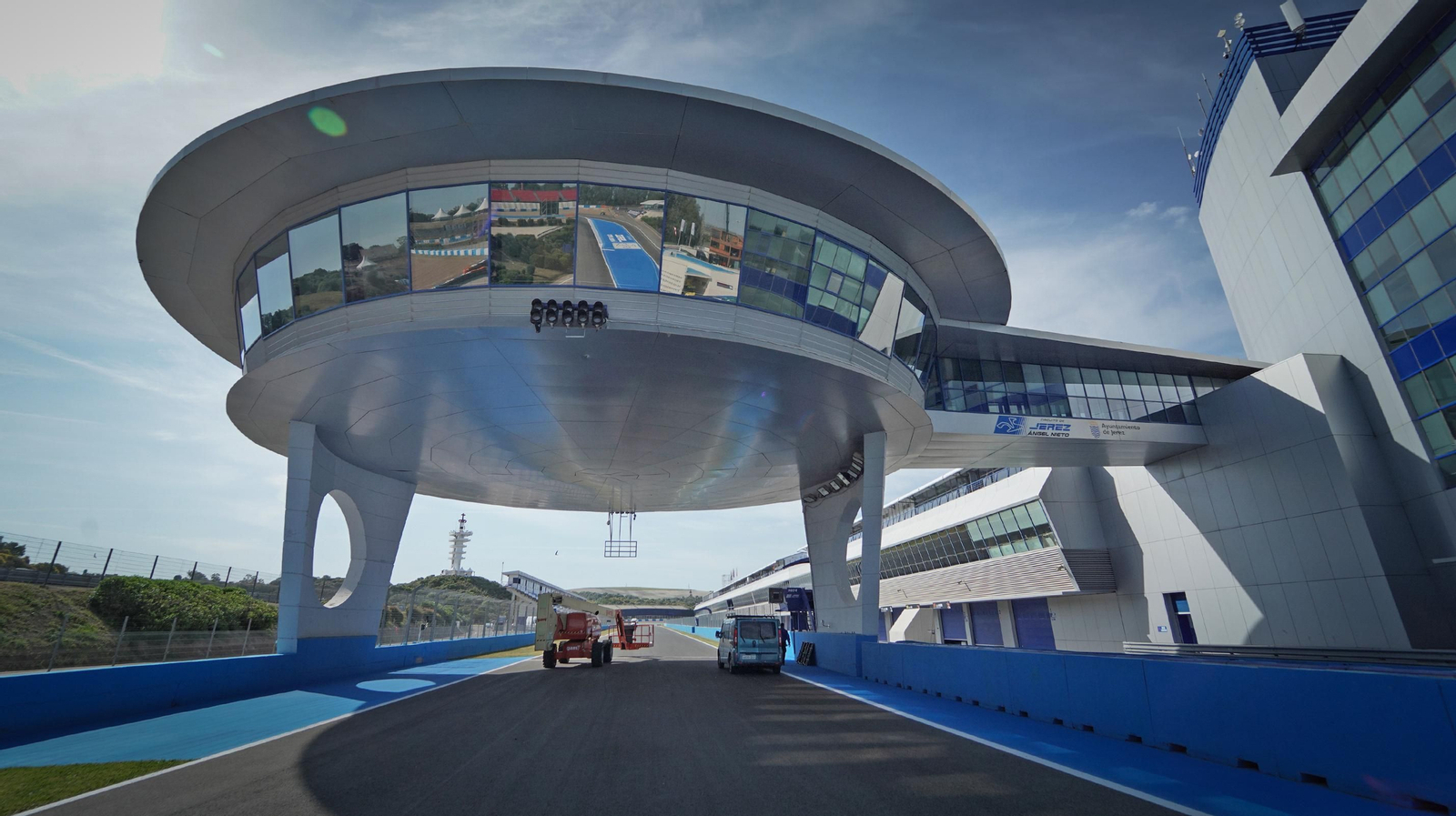 Imágenes de los preparativos para el Mundial Moto GP 2024