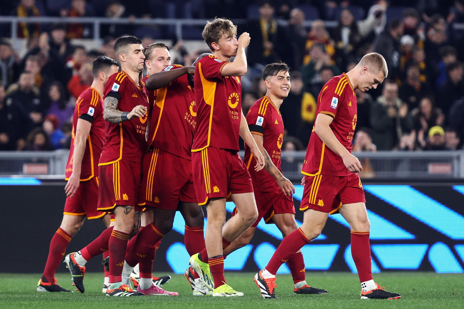 La carrera de Dean Huijsen en fotos: Málaga, España, Juventus, Roma, Bournemouth, Países Bajos