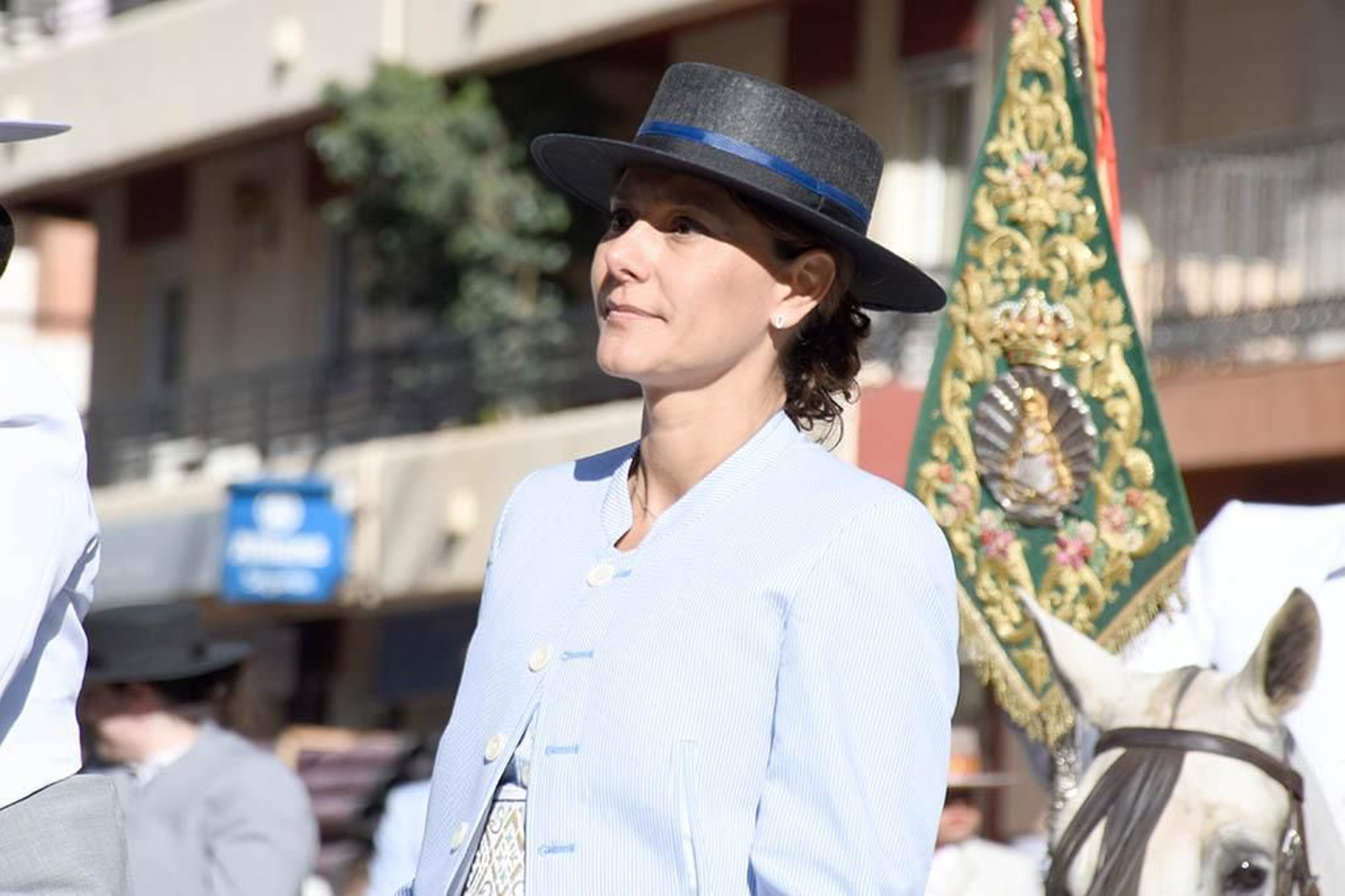 Las mejores imágenes de los peregrinos en la salida de Emigrantes