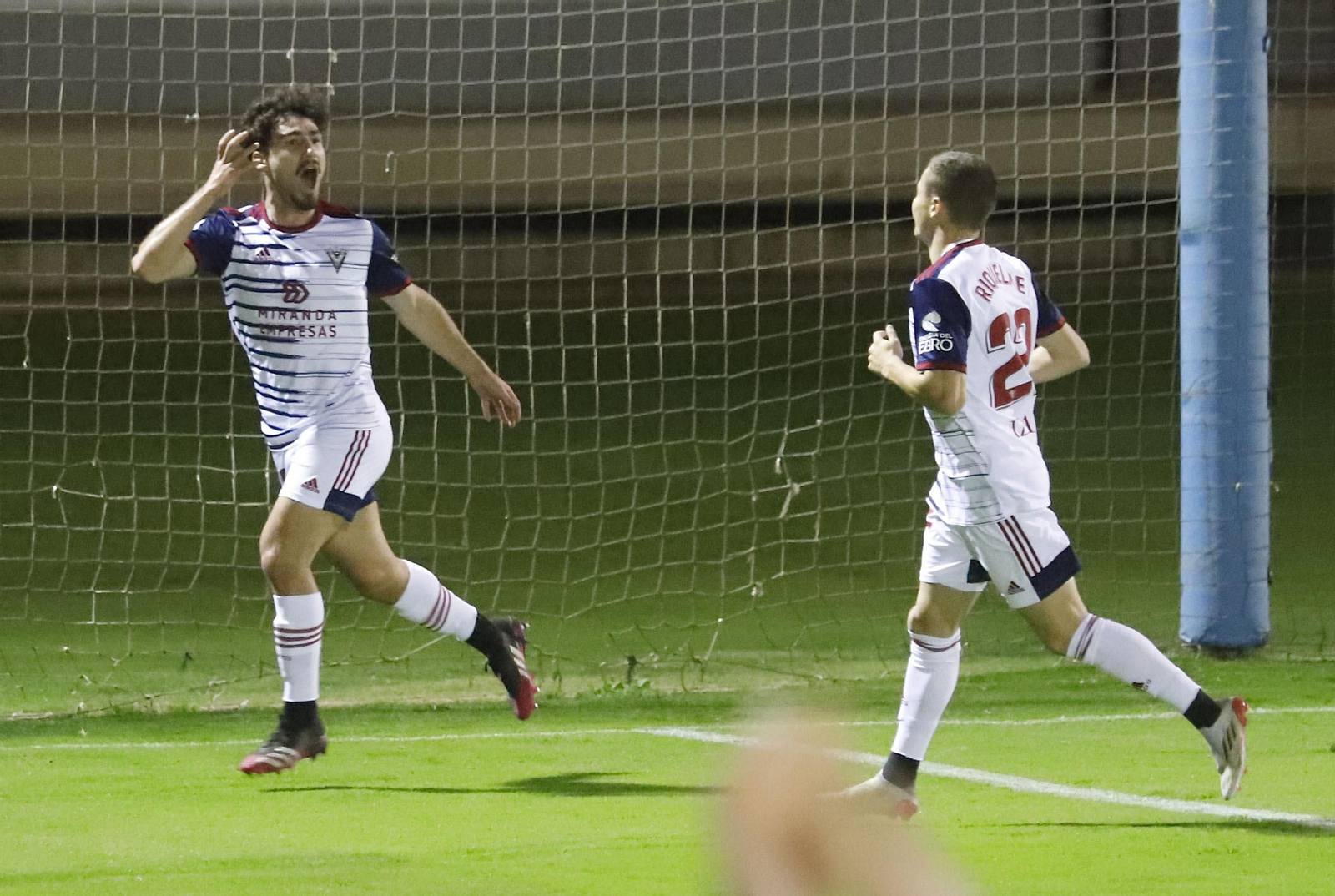 Imágenes del encuentro de Copa del Rey entre el San Roque de Lepe y el Mirandés