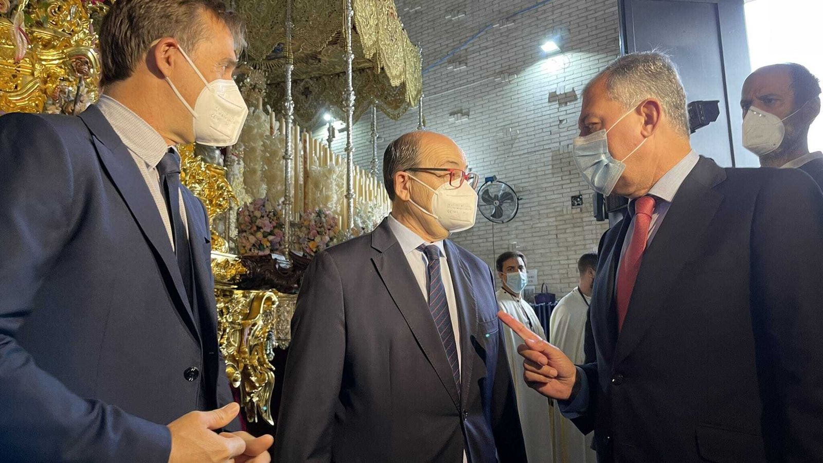 Julen Lopetegui, José Castro y José Luis Sanz en San Pablo