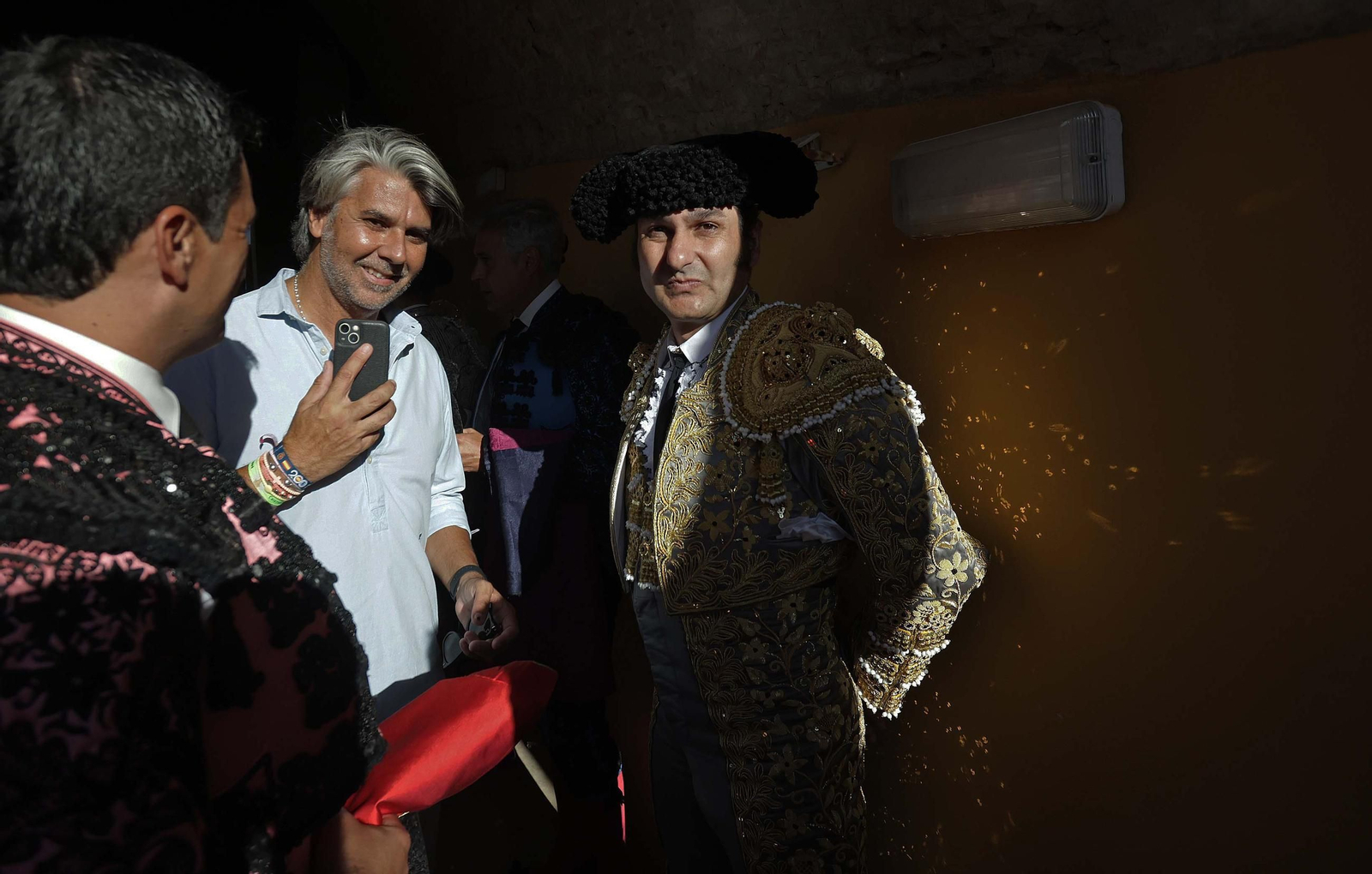 Fotos de la corrida del viernes de la Feria de La Línea: Morante de la Puebla, Talavante y David de Miranda Fotos de la corrida del viernes de la Feria de La Línea: Morante de la Puebla, Talavante y David de Miranda