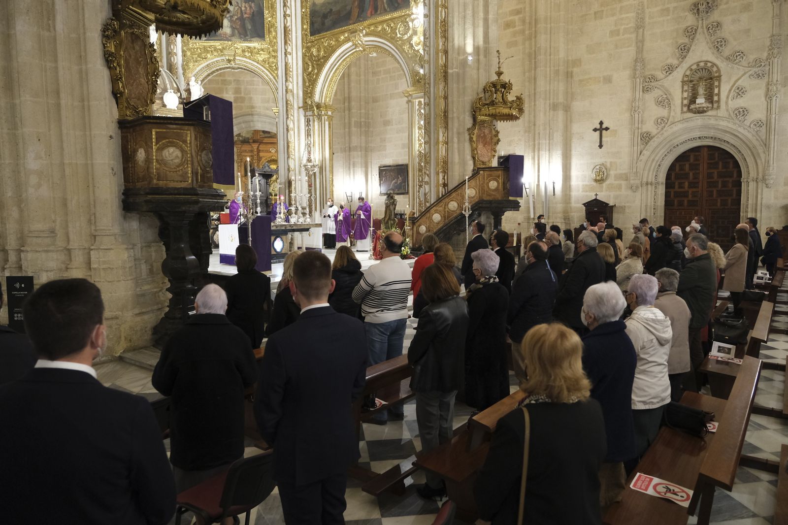 Fotogalería segundo día de triduo a San José. Catedral de Almería.