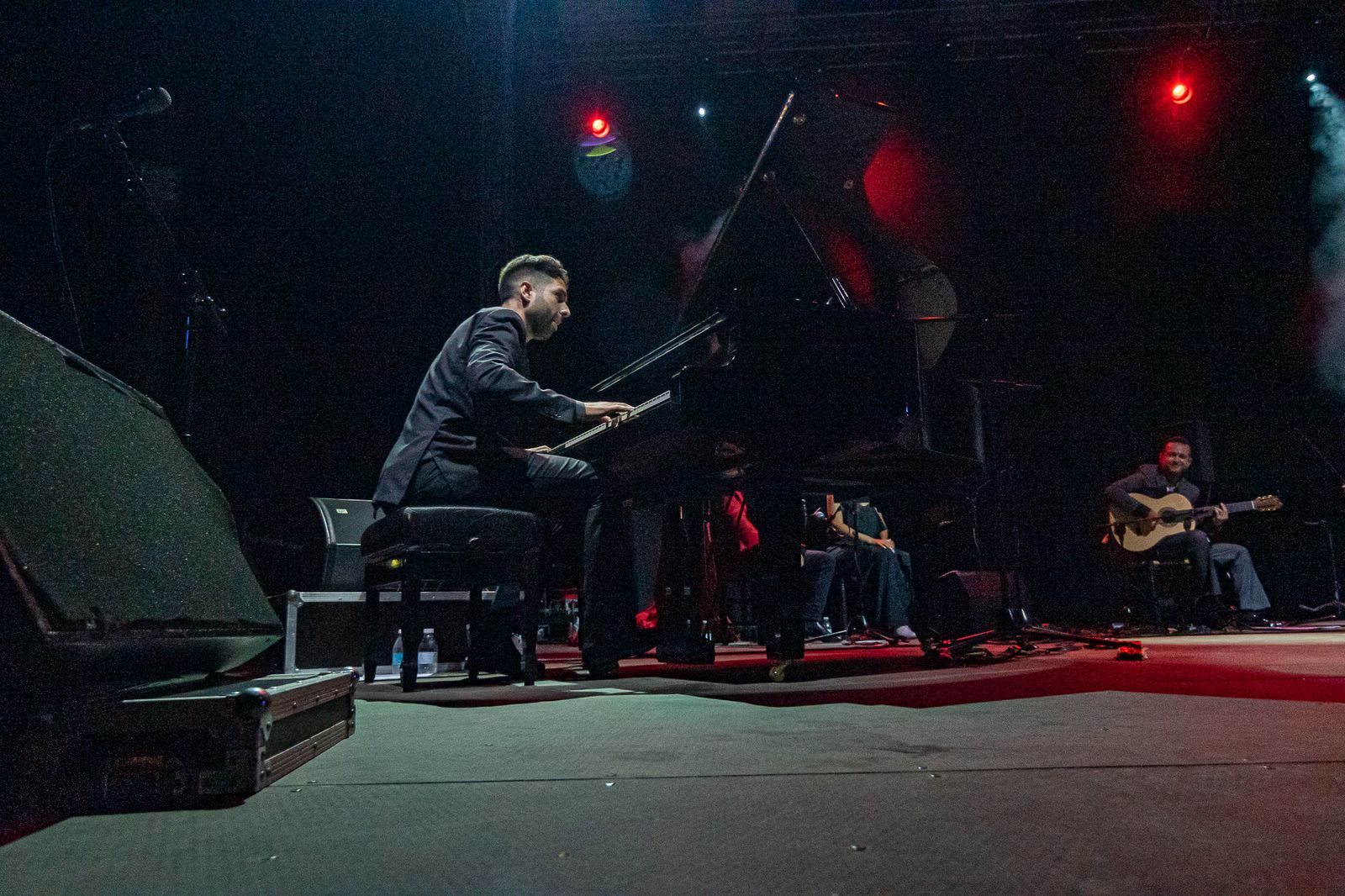 Fotos del concierto de Diego Valdivia en Algeciras