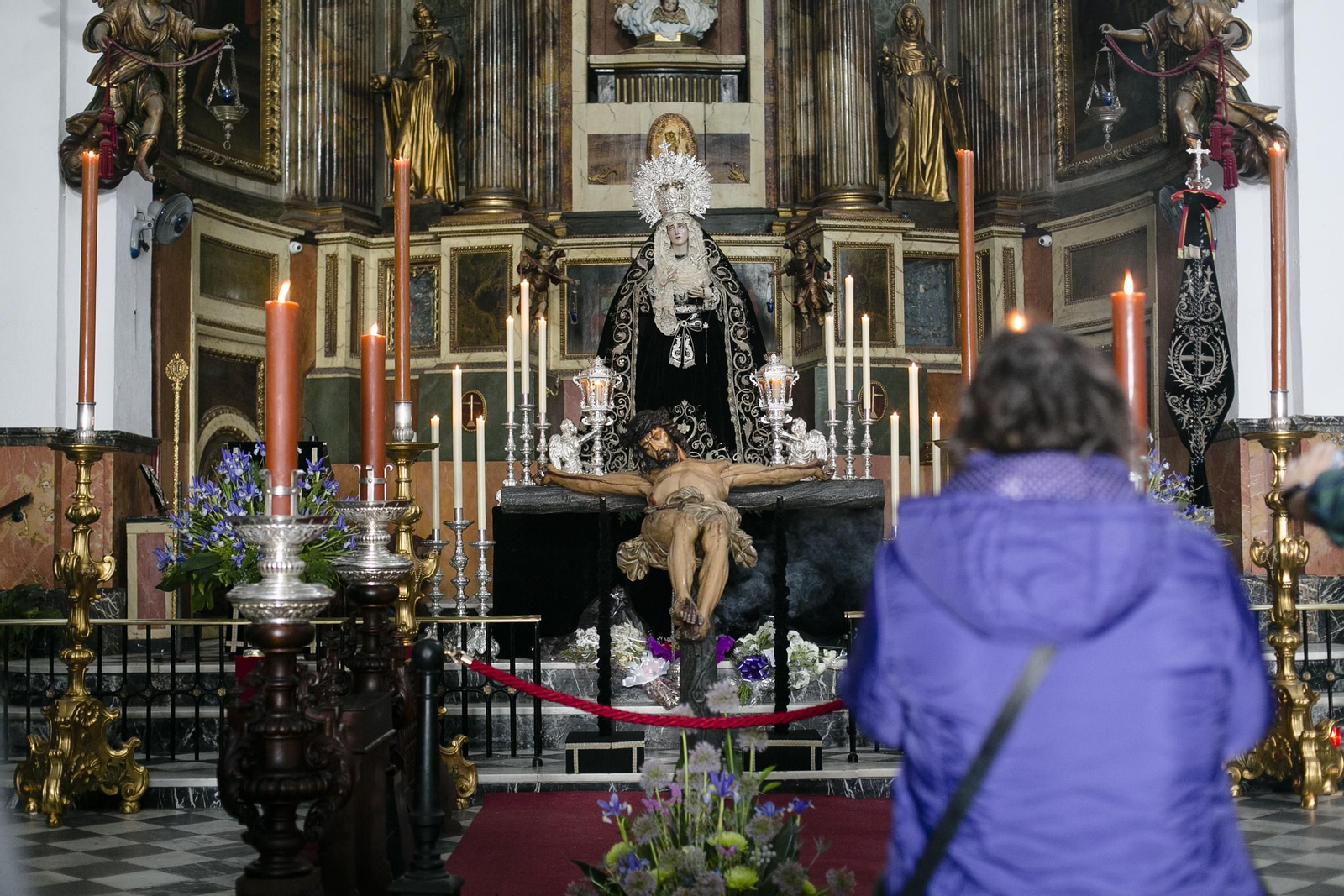 Visitas el viernes Santo en la Iglesia de San Agustín.