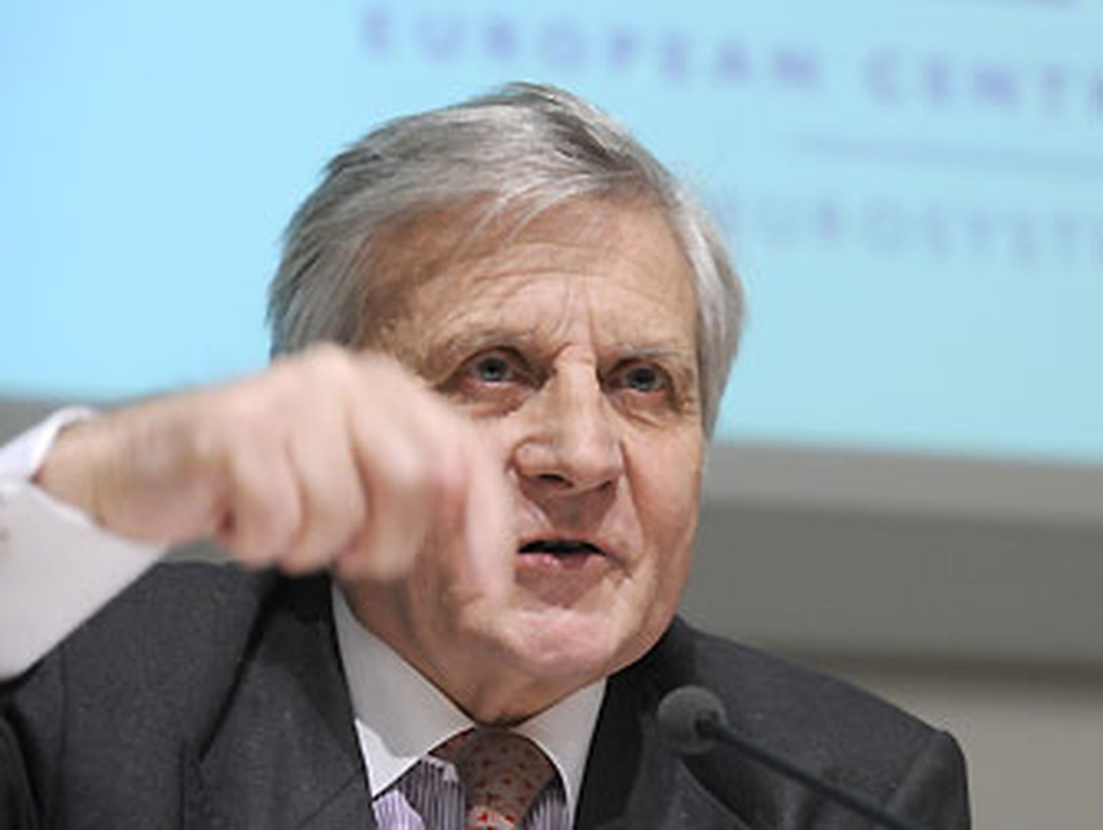 Trichet: "La recuperación llegará durante 2010"