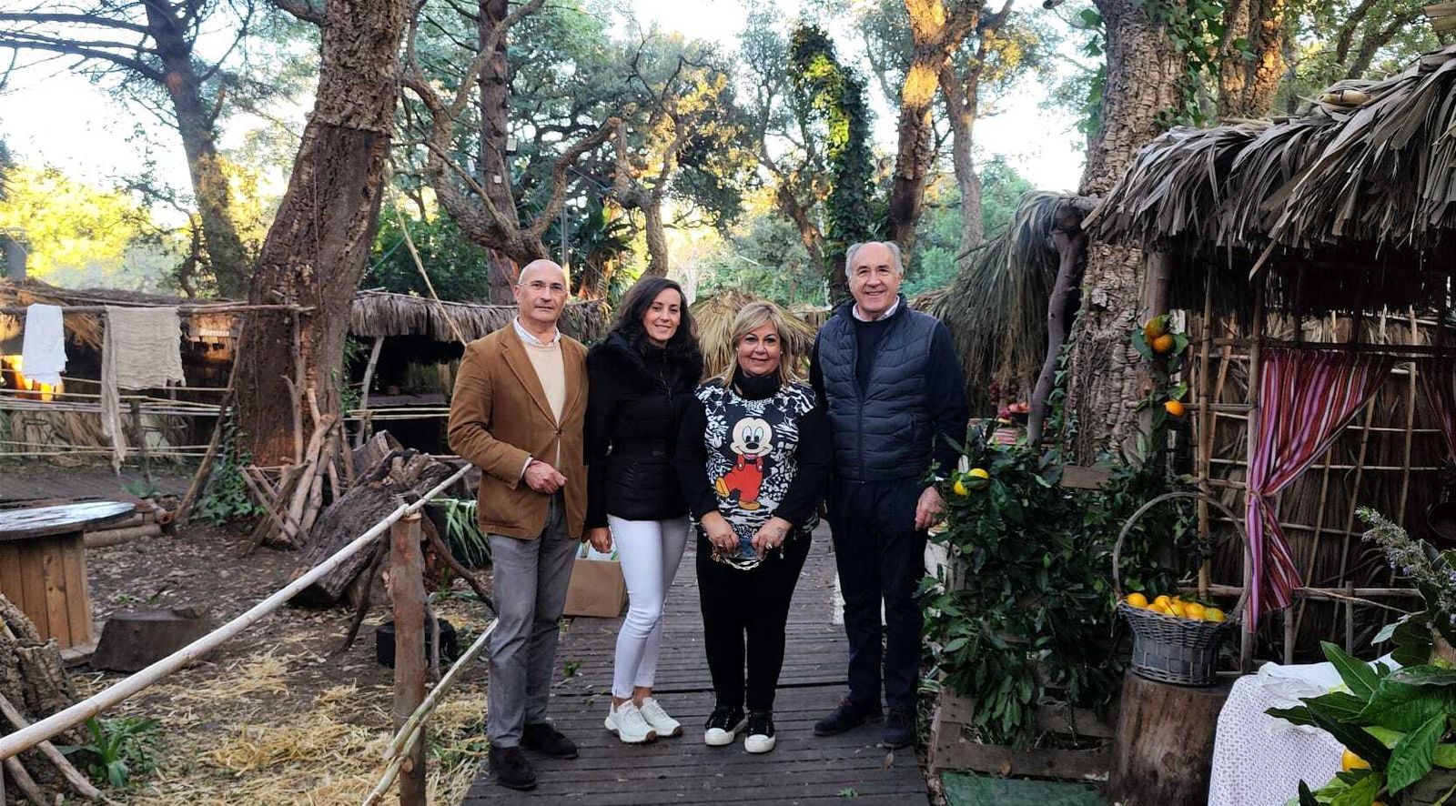 Visita institucional al Belén de Pelayo.