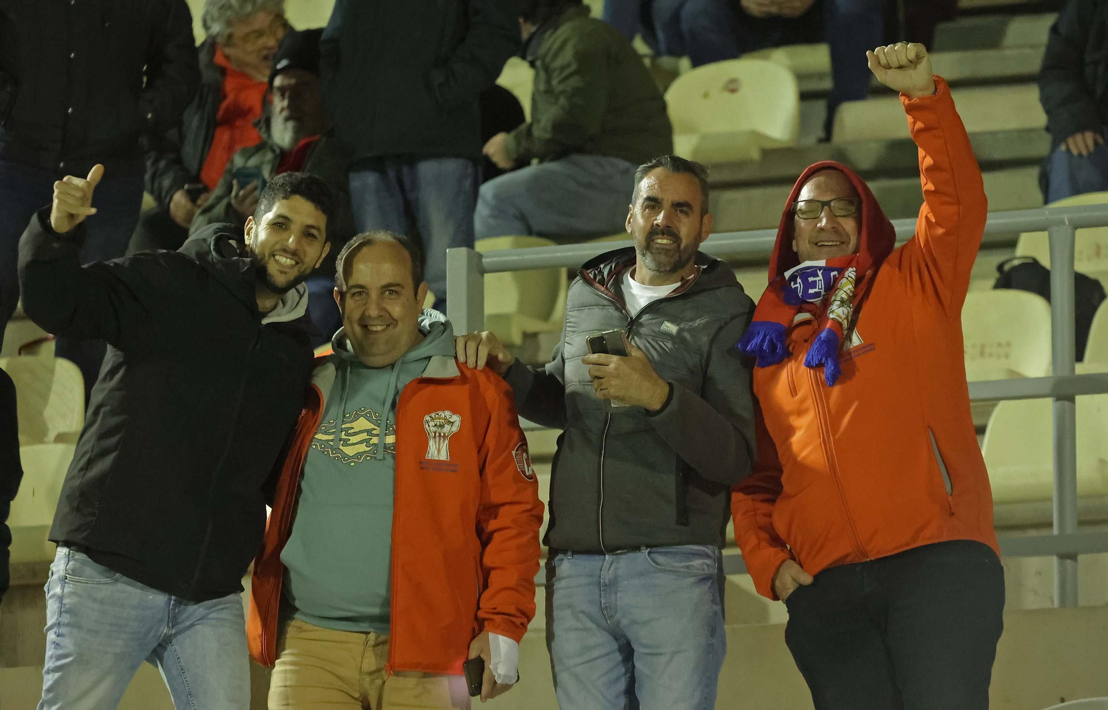 Búscate en el Nuevo Mirador durante el Algeciras - Yeclano