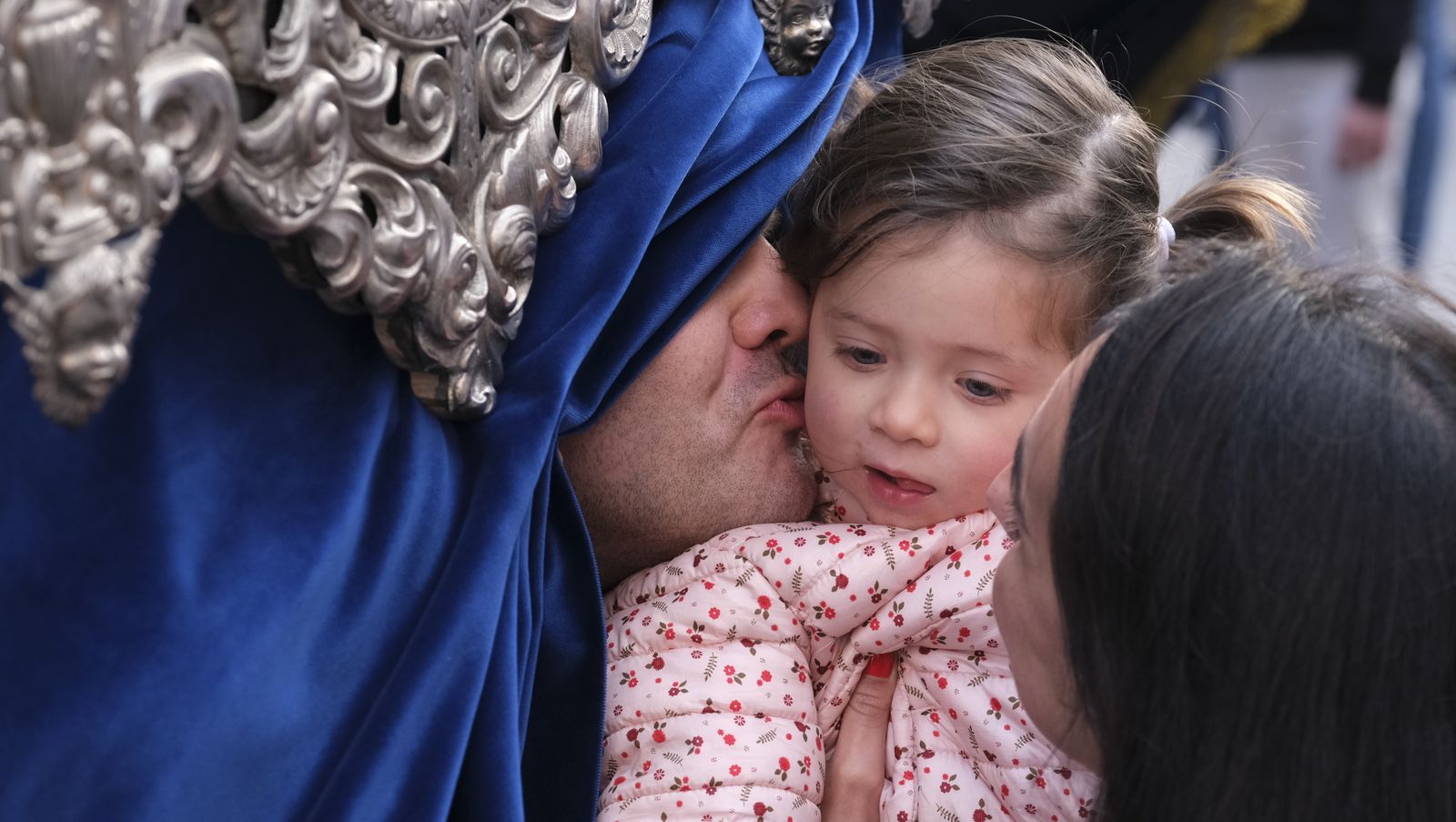 Procesión del Cristo del Amor en Almería, en imágenes
