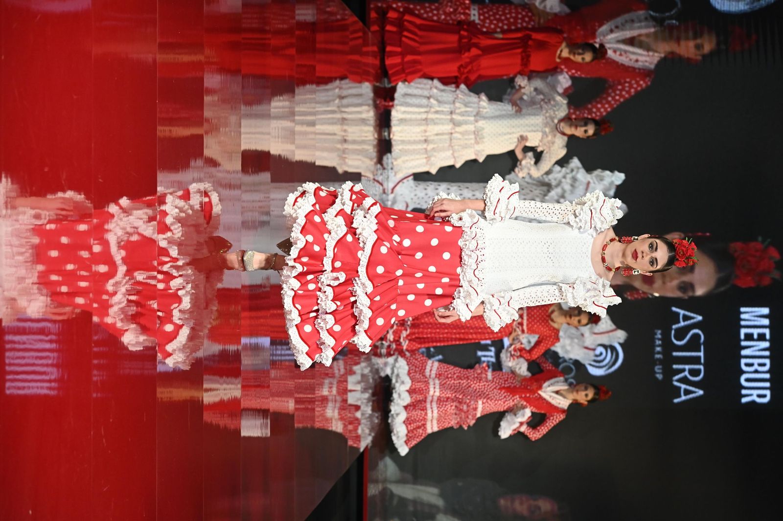 Huelva Flamenca 2026: Desfile de Raquel Muñoz