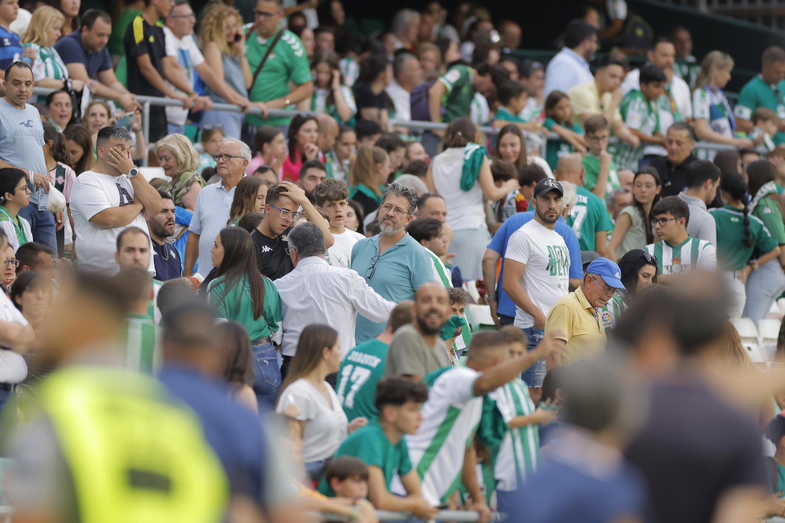 Búscate en las fotos de la despedida de Joaquín